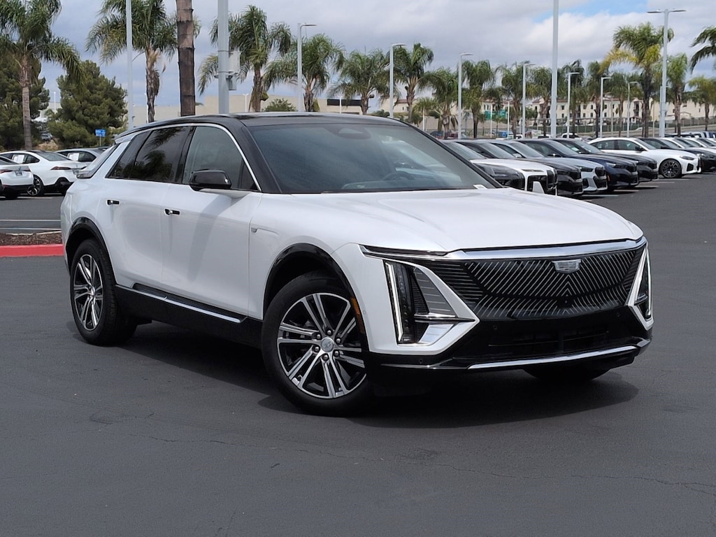 Used 2025 CADILLAC Lyriq Luxury SUV