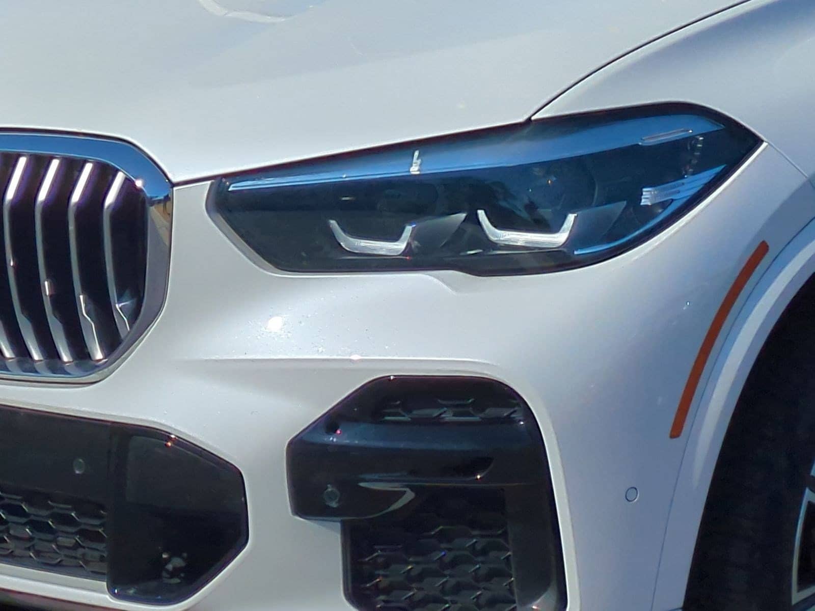 2023 BMW X5 xDrive45e photo 4