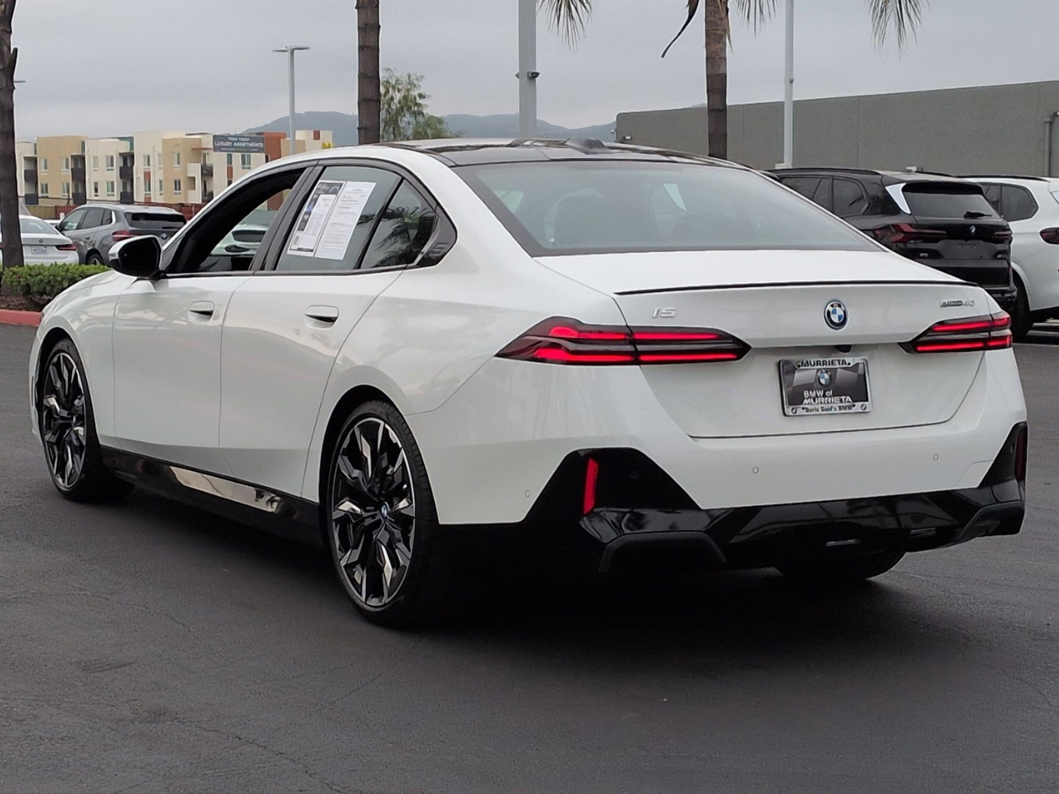 2026 BMW i5 eDrive40 photo 6