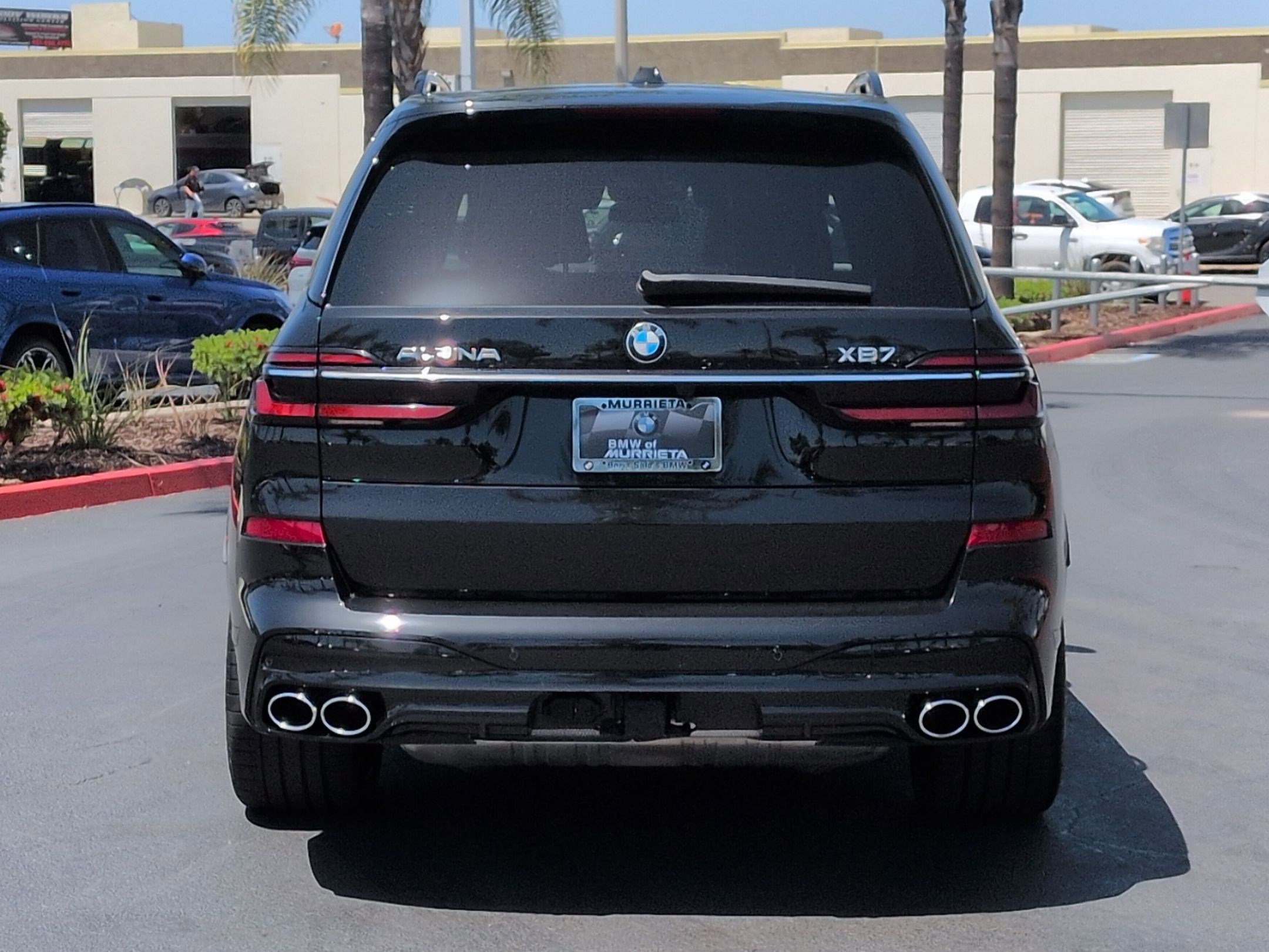 2025 BMW X7 ALPINA XB7 photo 3