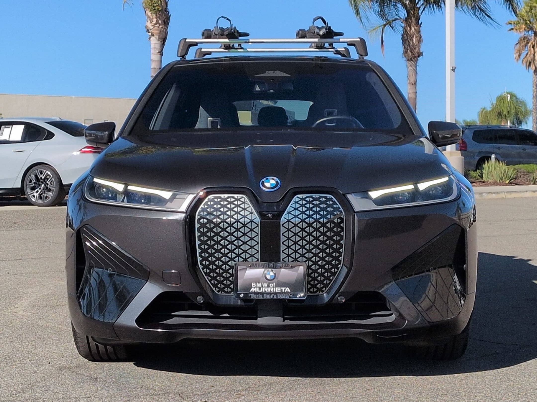 2022 BMW iX xDrive50 photo 2