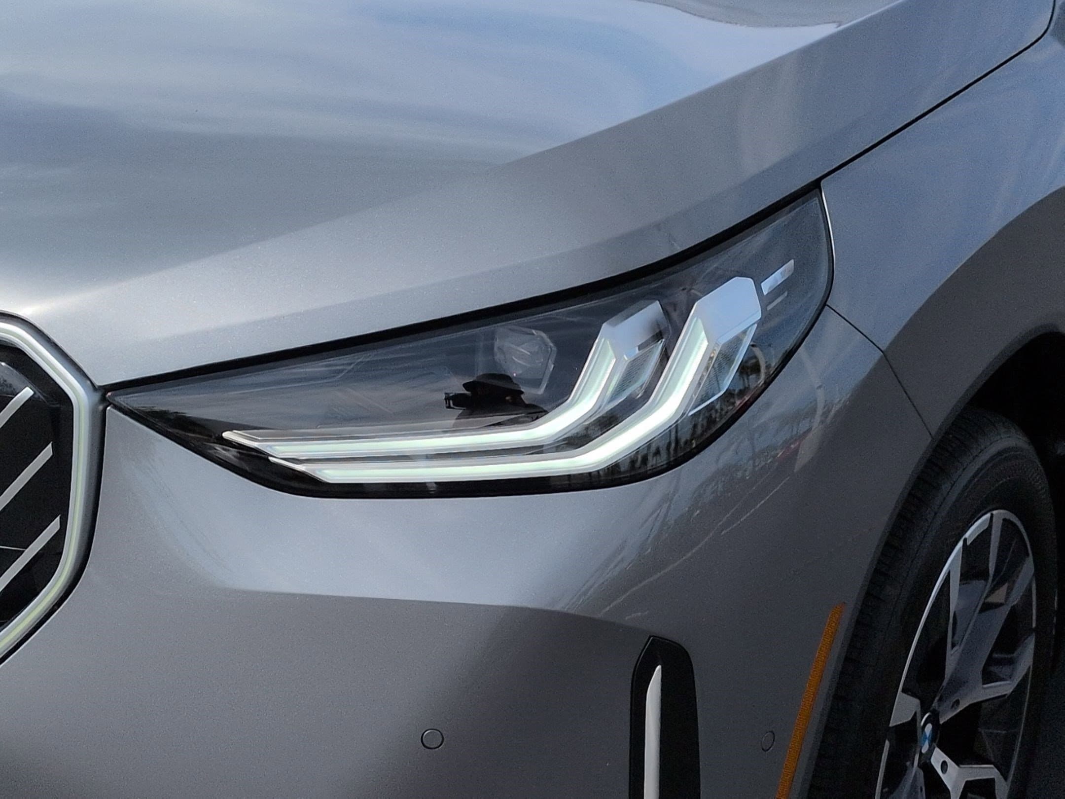 2026 BMW X3 30 xDrive photo 4