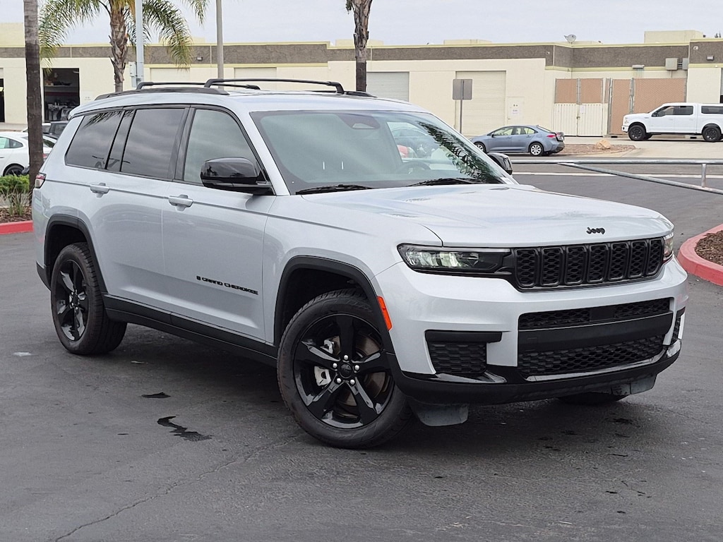 Used 2021 Jeep Grand Cherokee L Altitude SUV