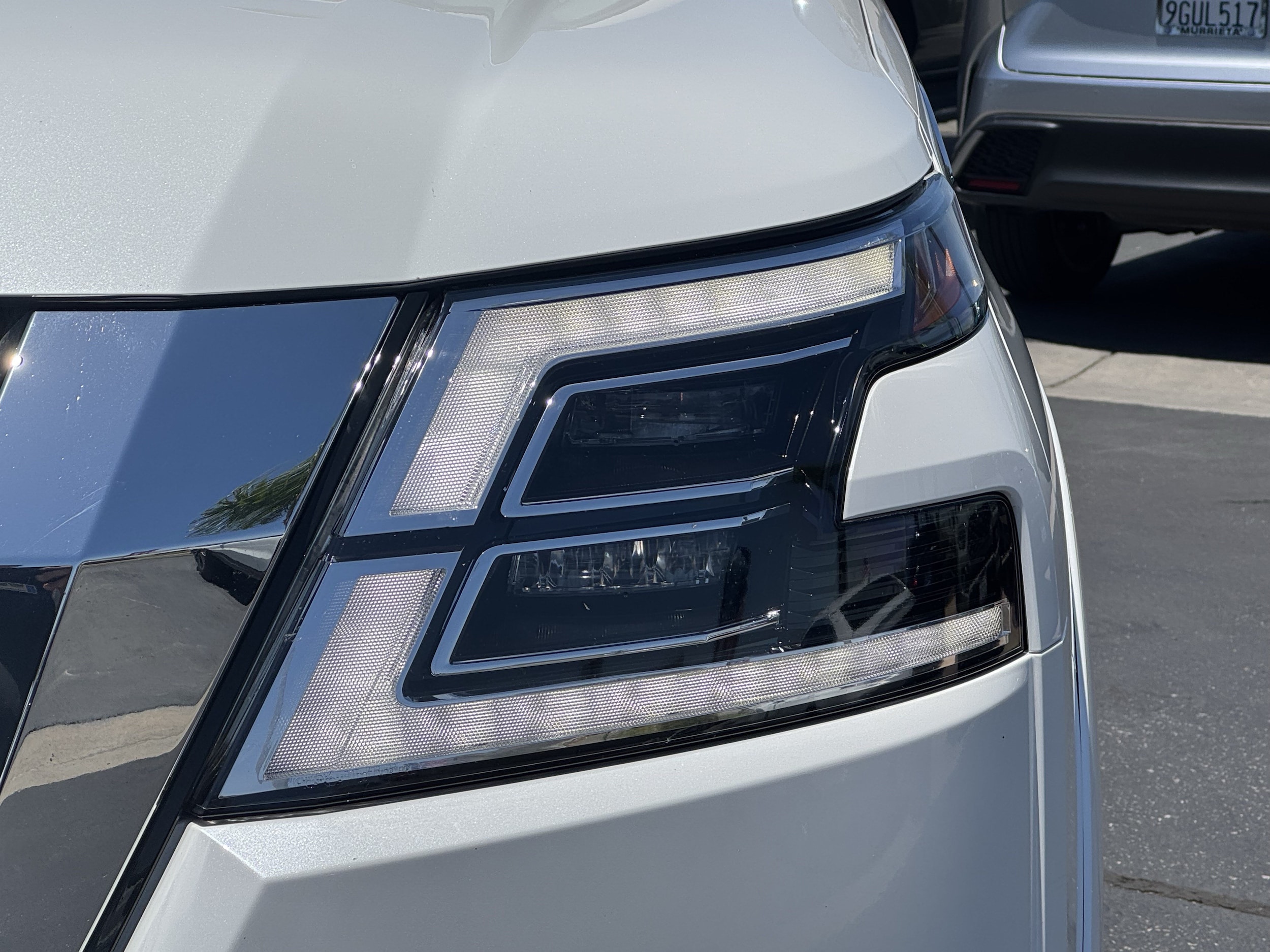 Nissan Armada Platinum