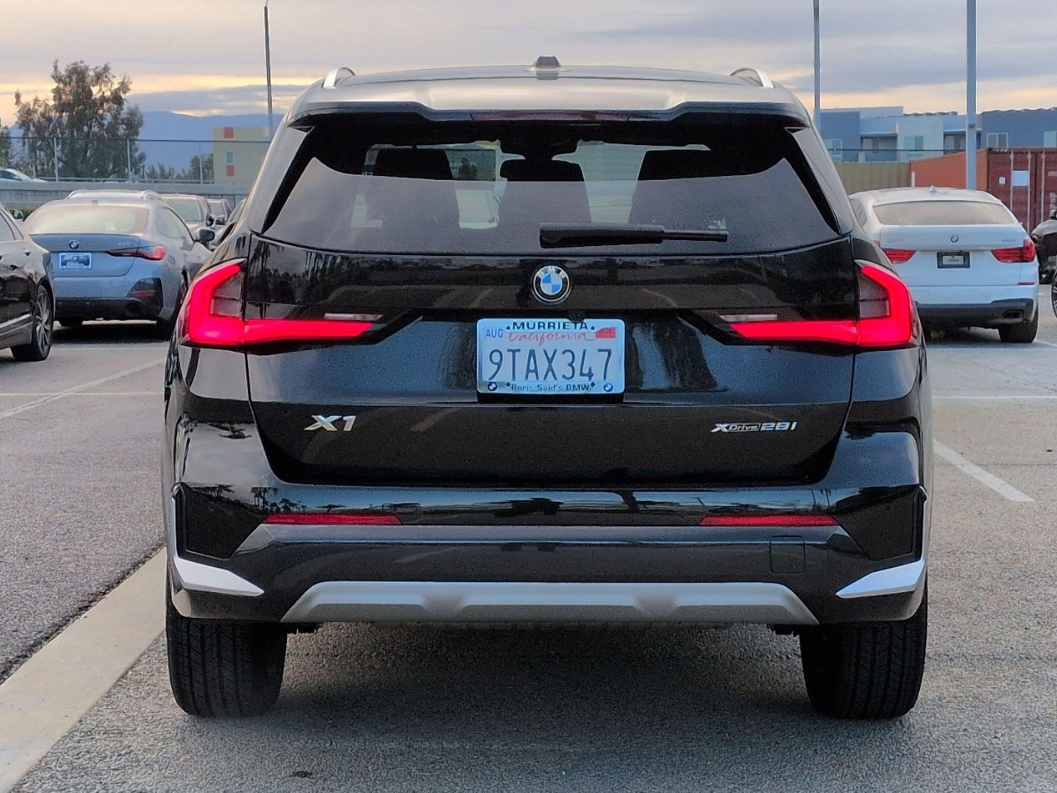 2025 BMW X1 xDrive28i photo 3