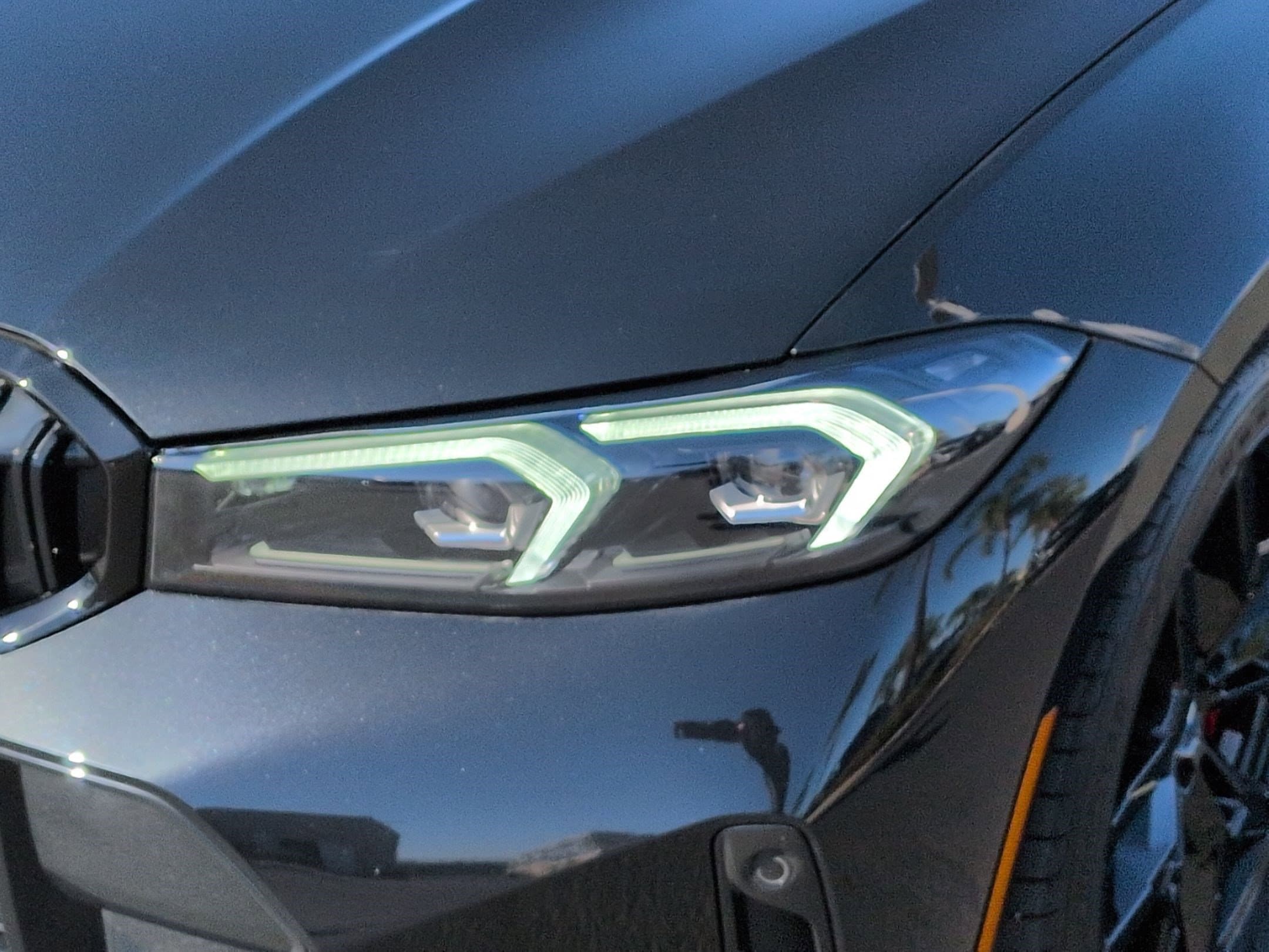 2026 BMW 3 Series 330i NA photo 4