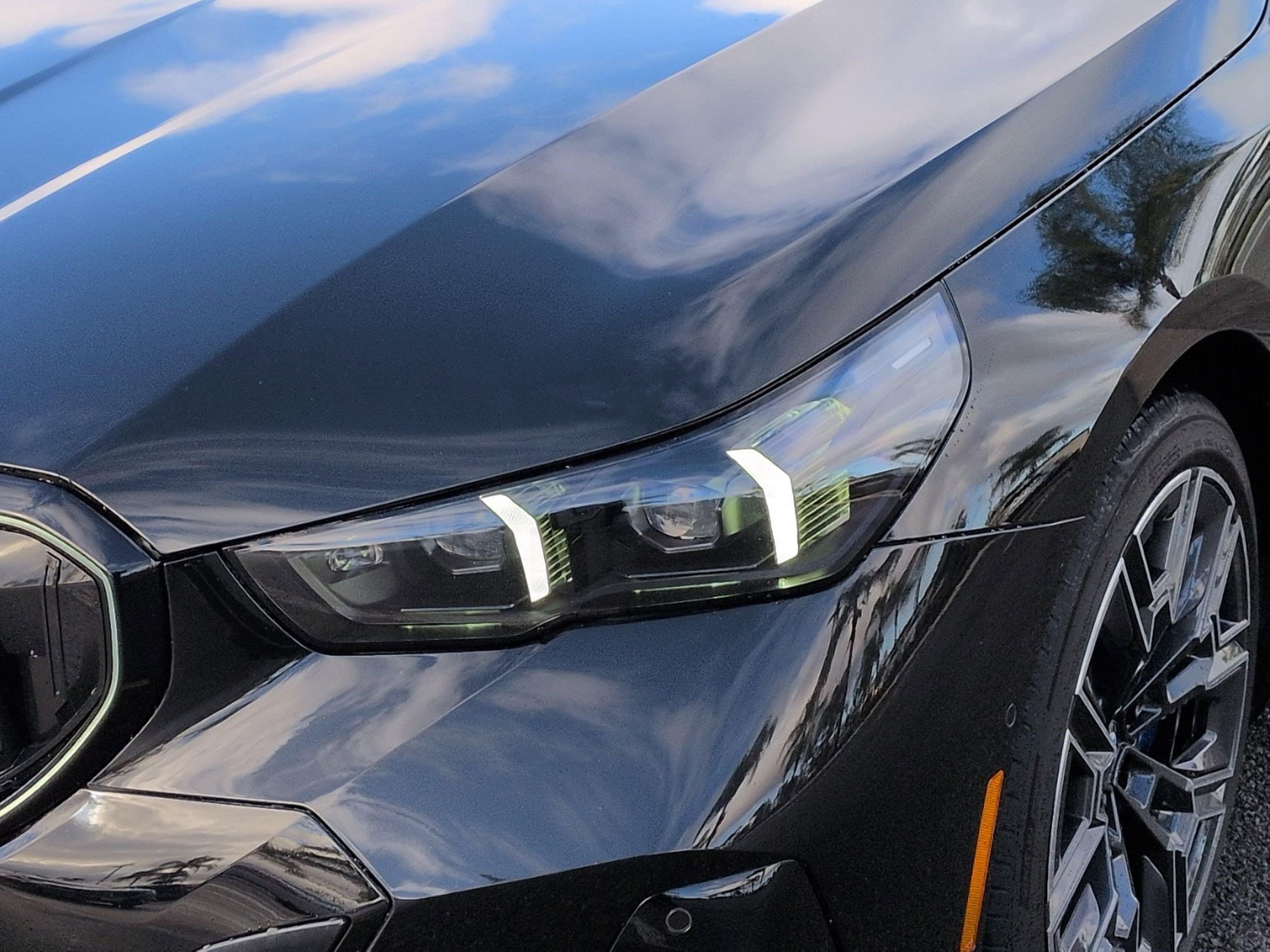 2026 BMW i5 xDrive40 photo 4