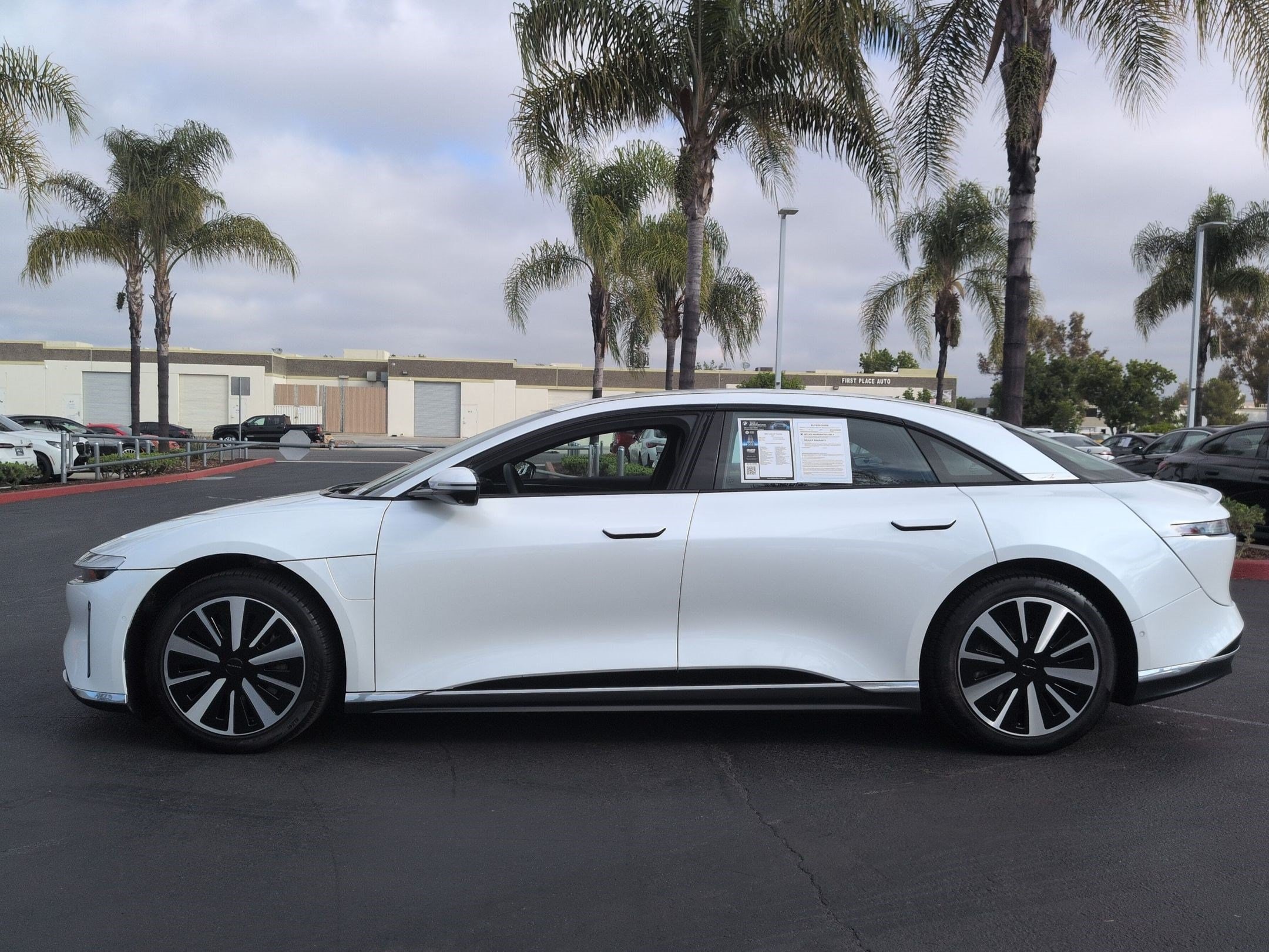 Lucid Air Touring
