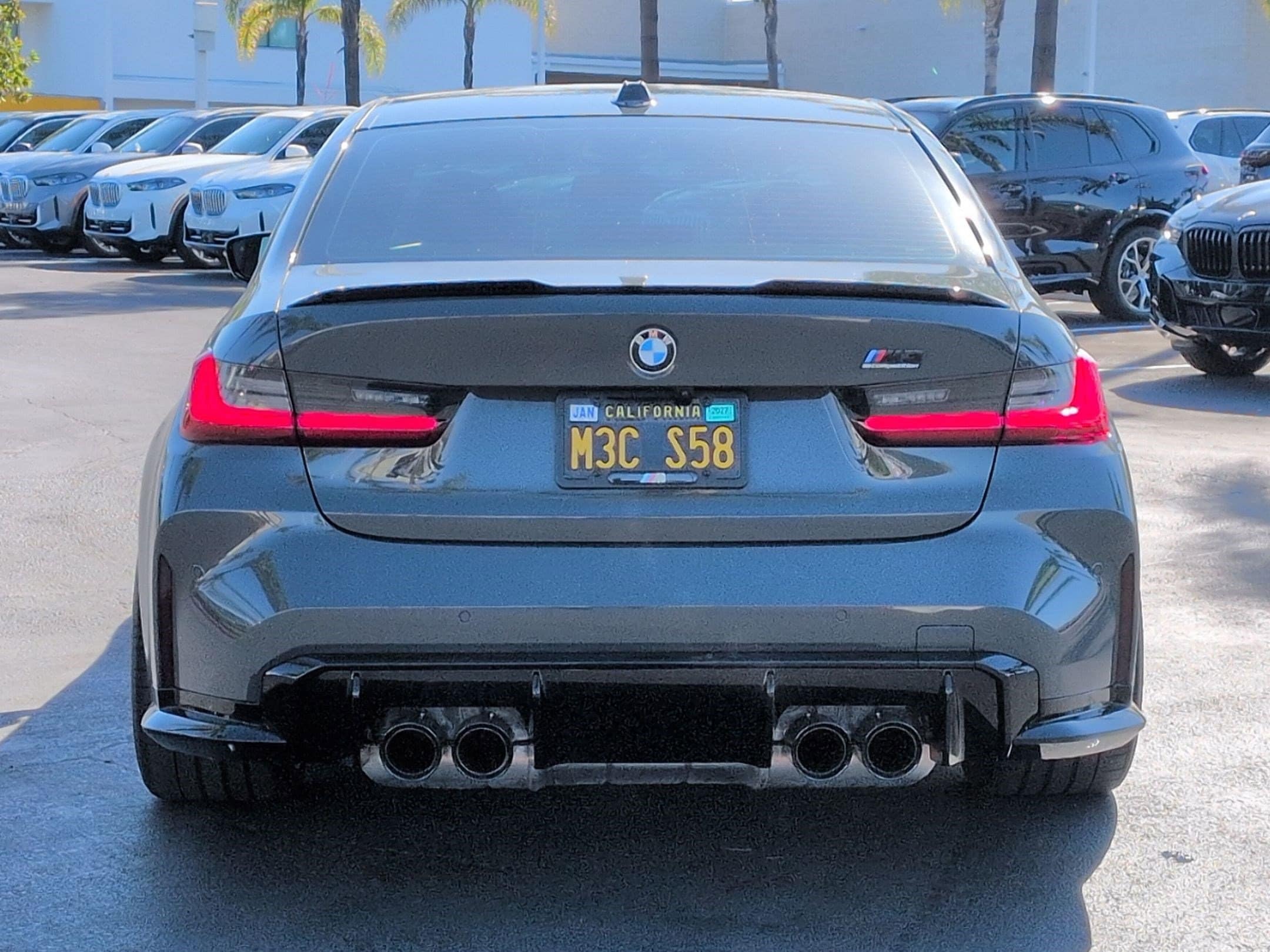 2024 BMW M3 Competition photo 3