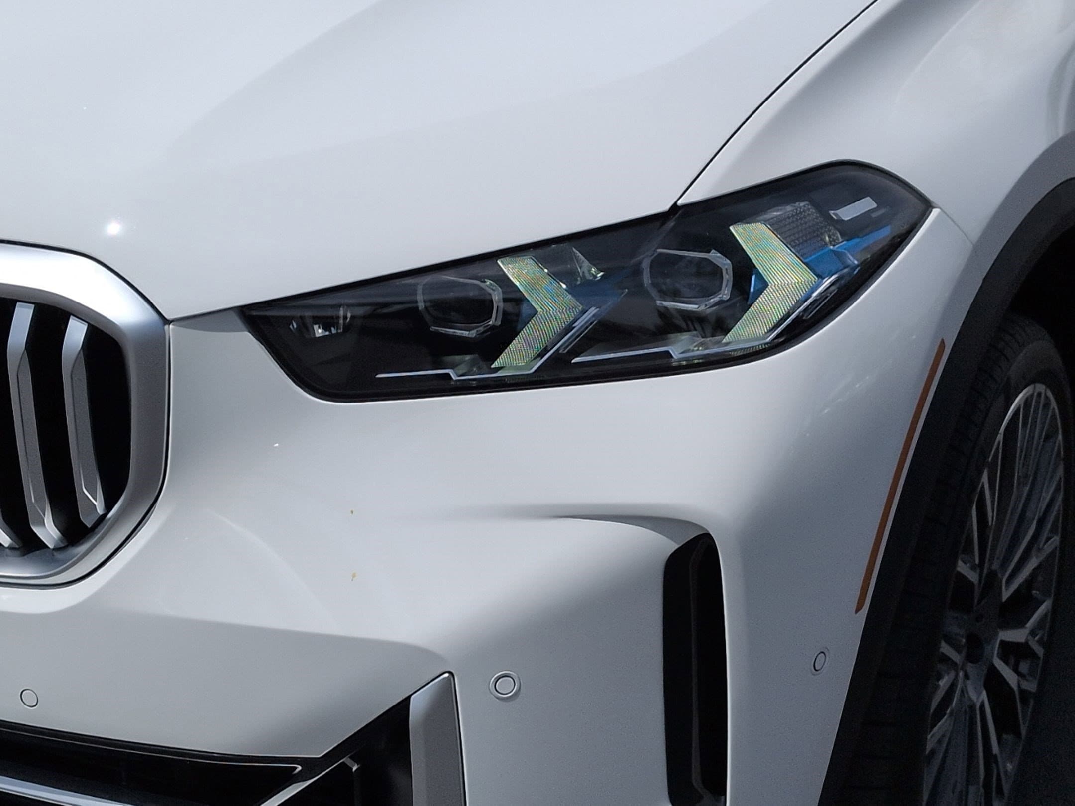 2026 BMW X5 sDrive40i photo 4