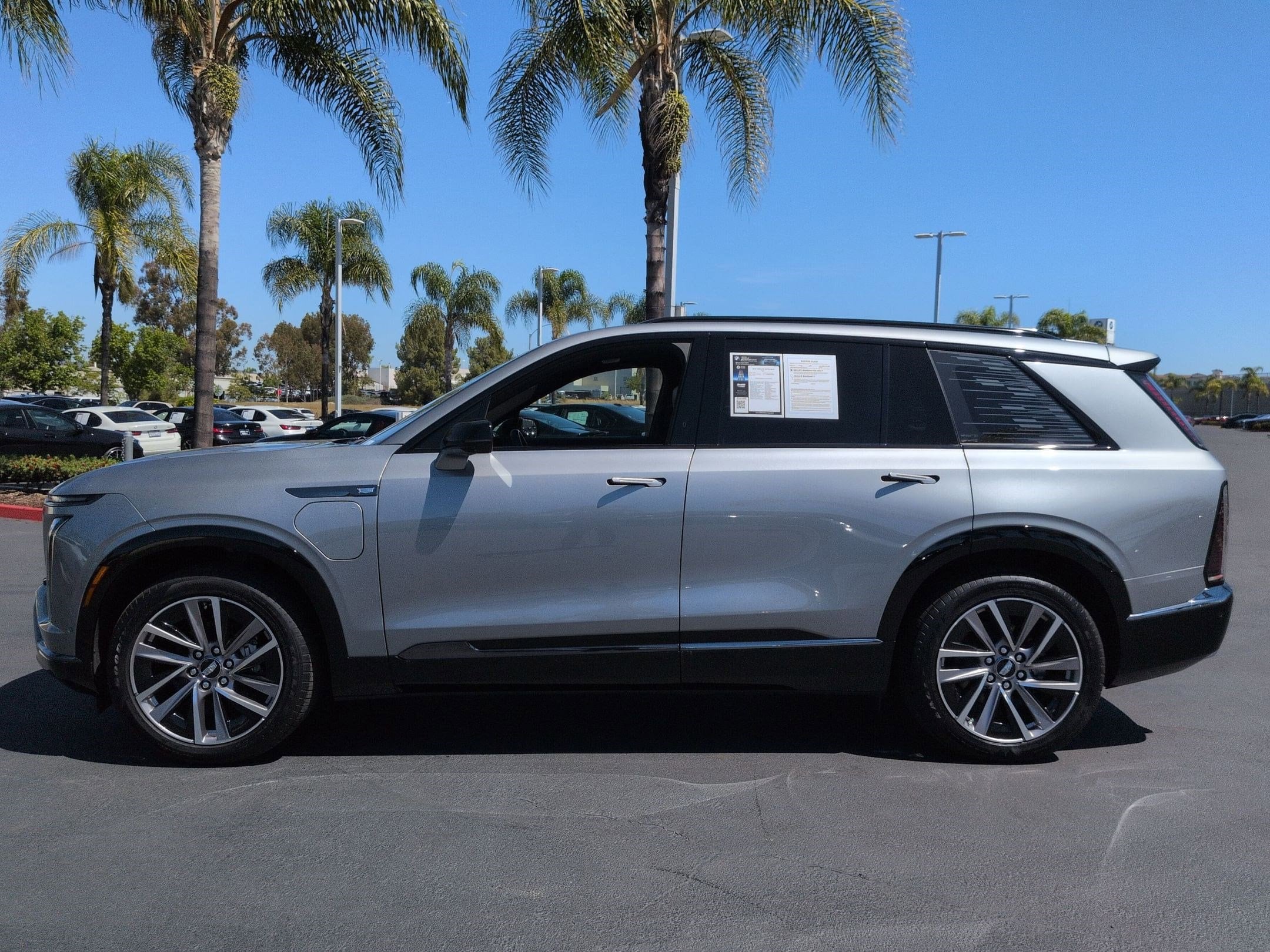 2026 CADILLAC Vistiq Sport photo 5