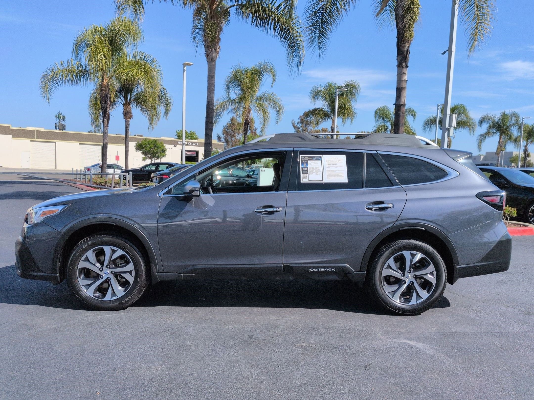 2020 Subaru Outback Touring photo 5