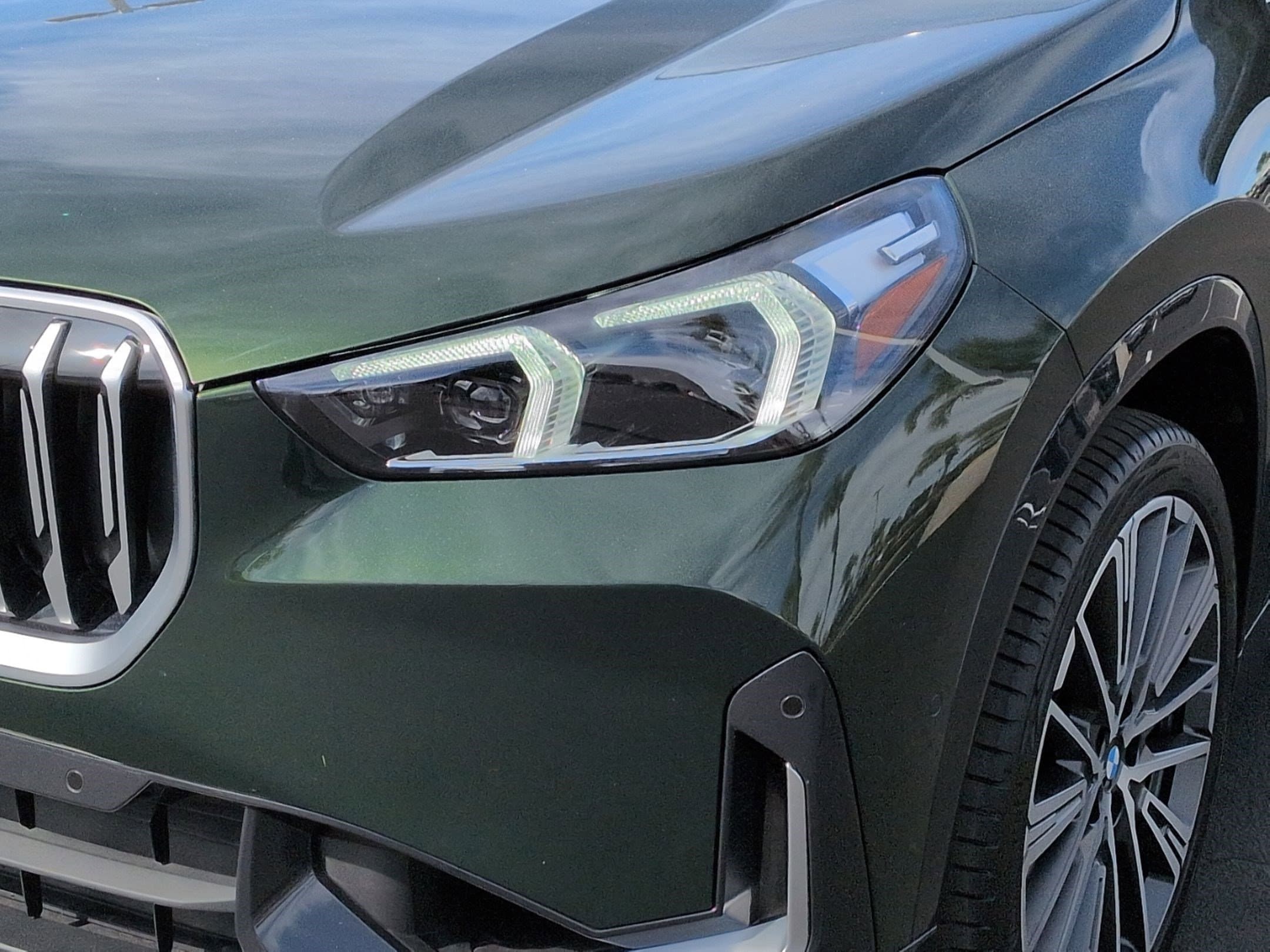 2025 BMW X1 xDrive28i photo 4