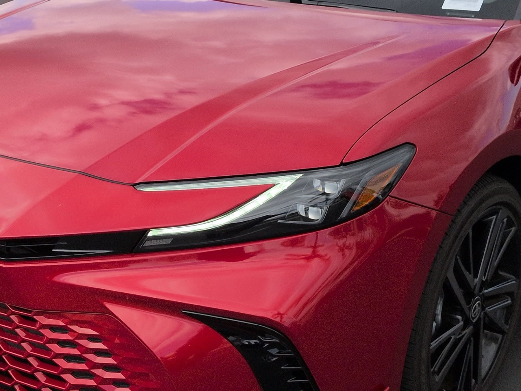 2025 Toyota Camry XSE photo 4