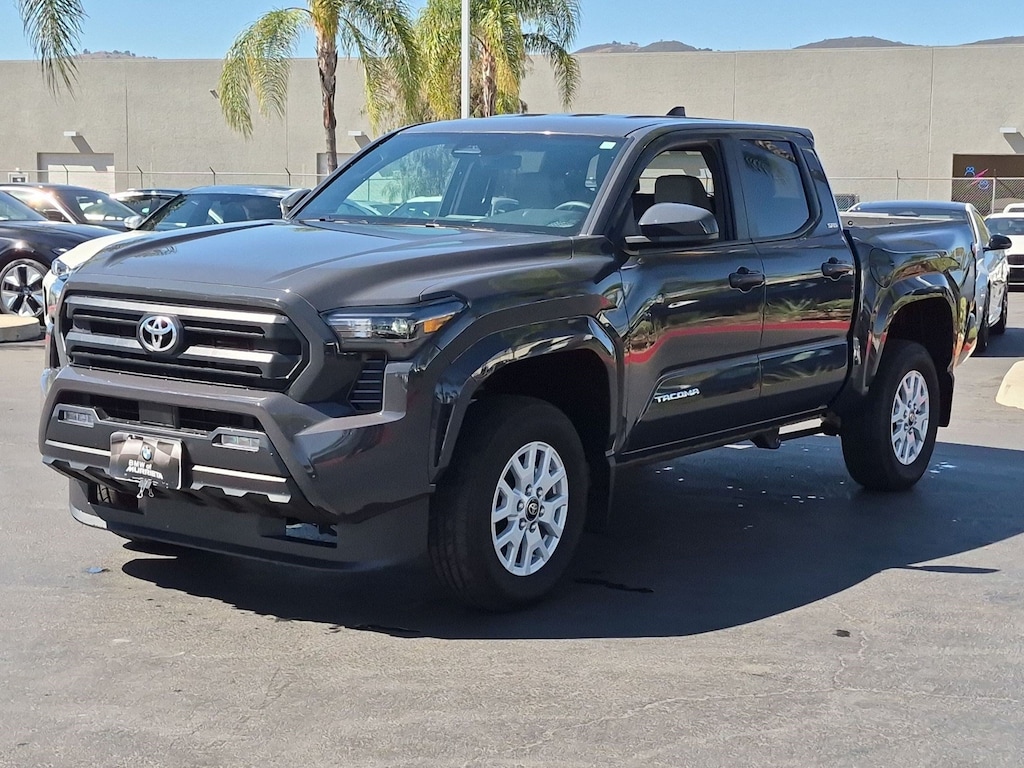 Used 2026 Toyota Tacoma 4WD SR5 Pickup