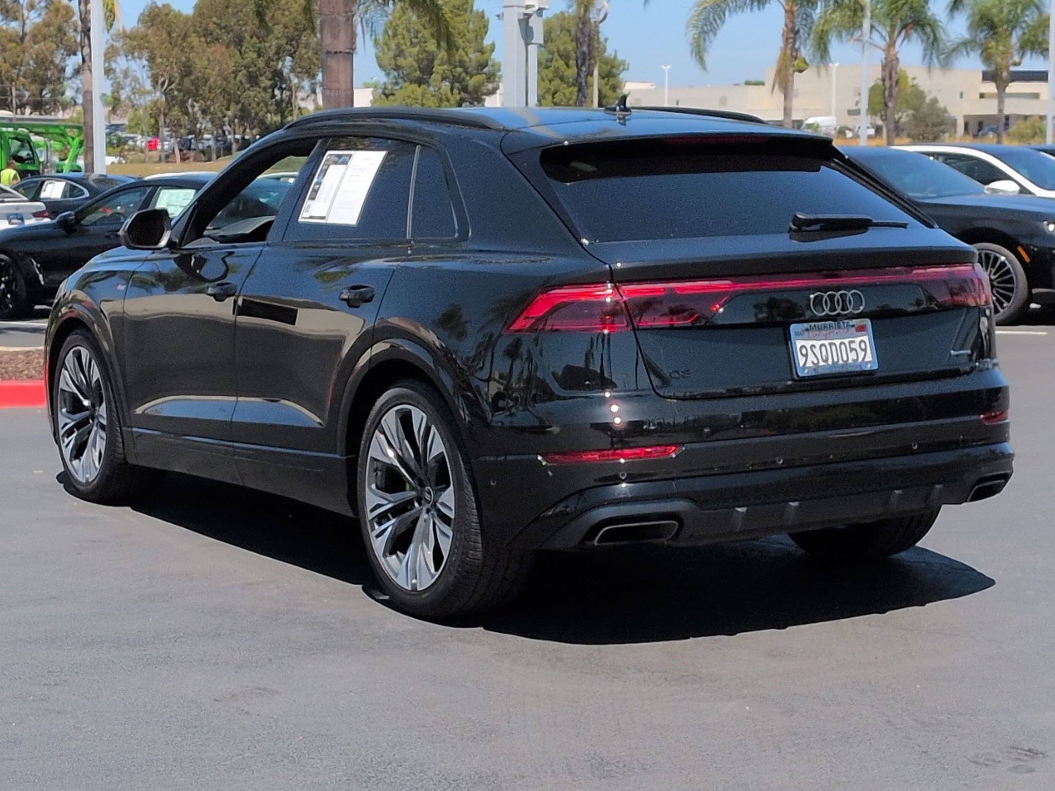 2025 Audi Q8 Prestige photo 6