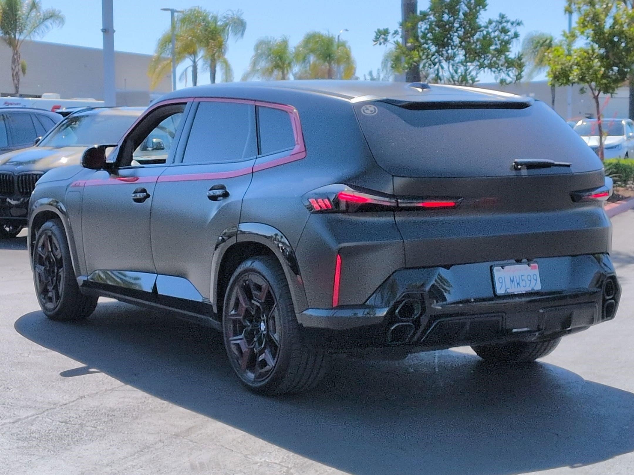 2024 BMW XM Label Red photo 6