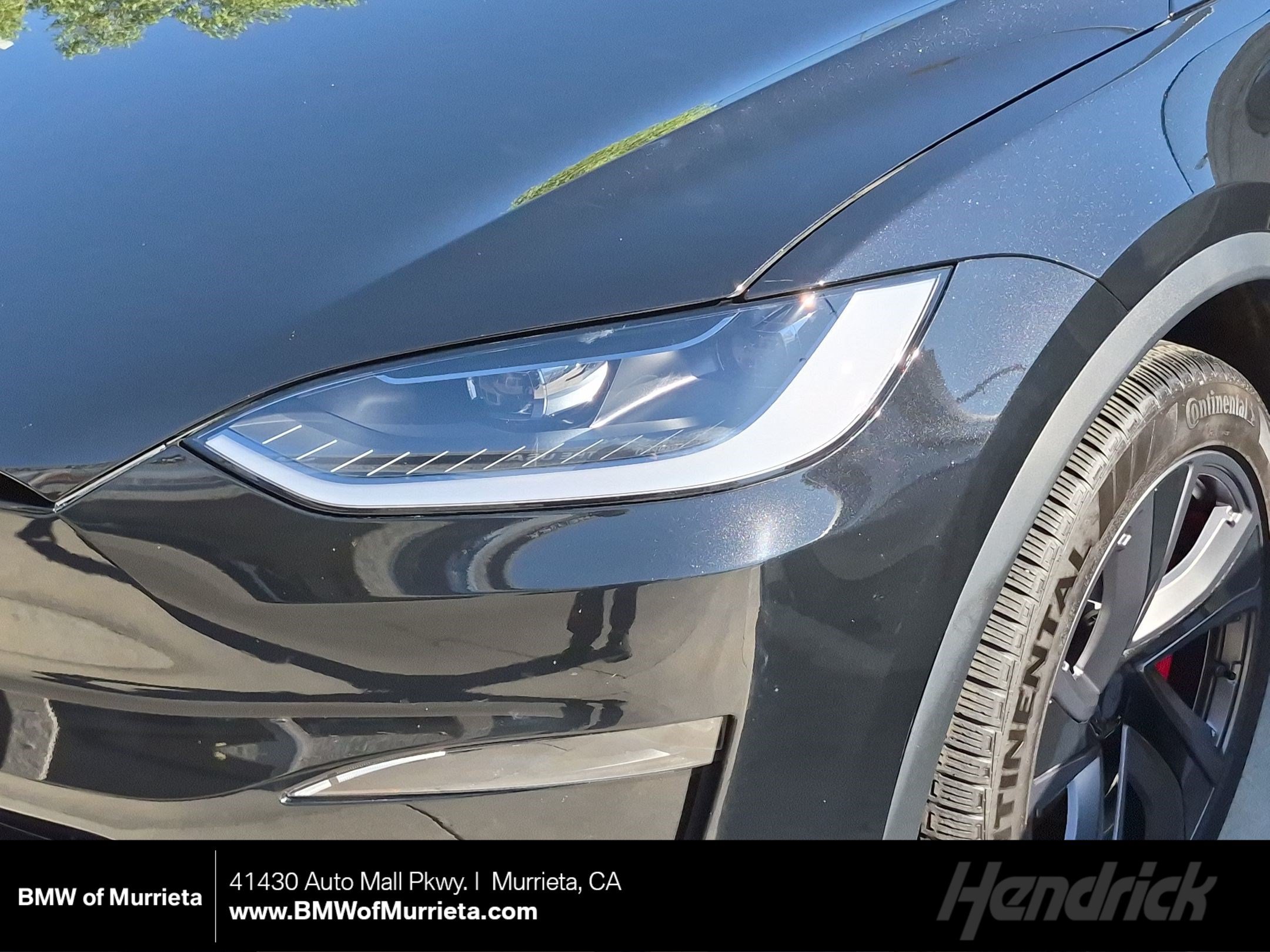  Tesla Model X
