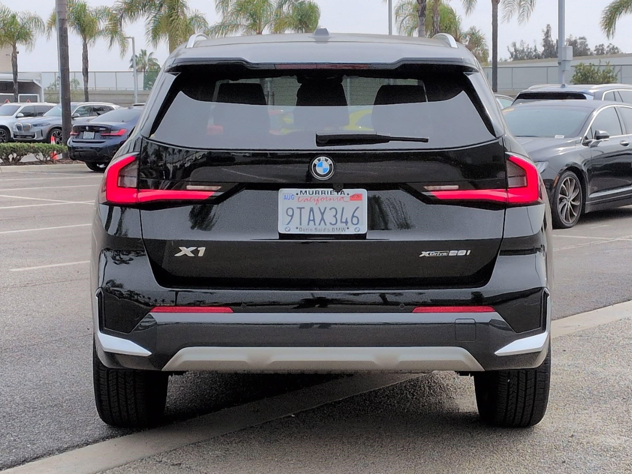 2025 BMW X1 xDrive28i photo 3