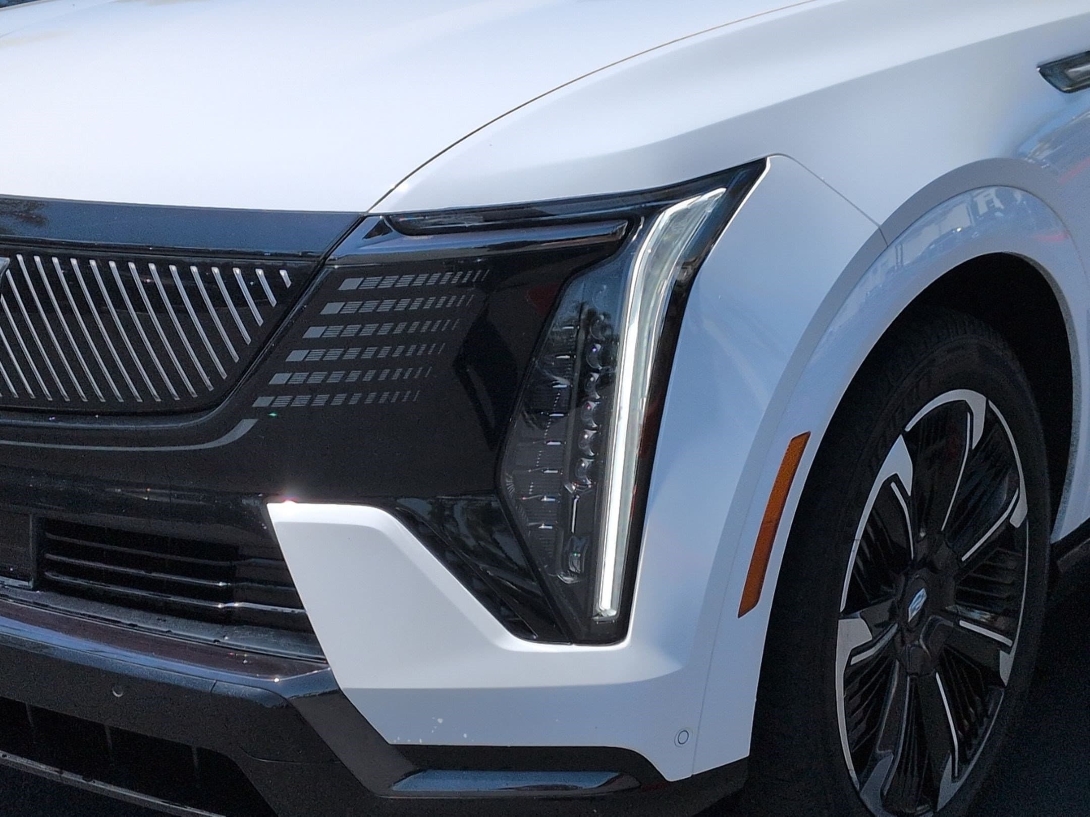 CADILLAC Escalade IQ Sport 1