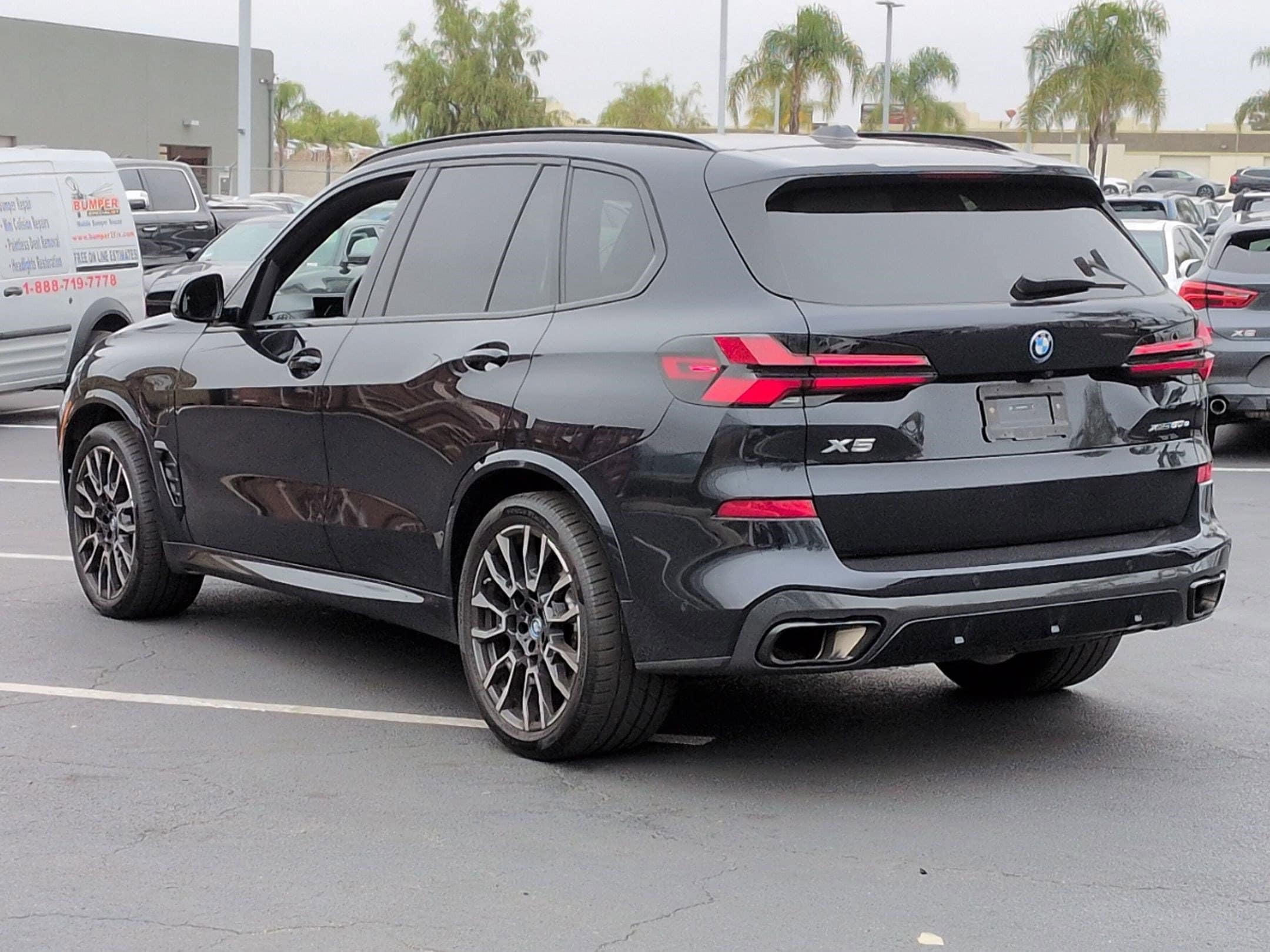 2025 BMW X5 xDrive50e photo 6
