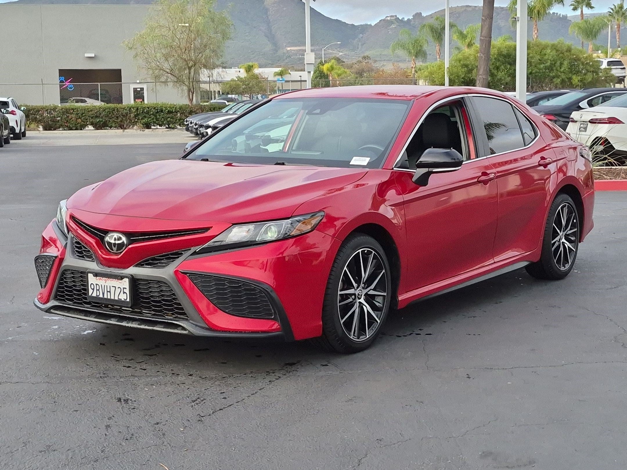 Used 2022 Toyota Camry SE Sedan