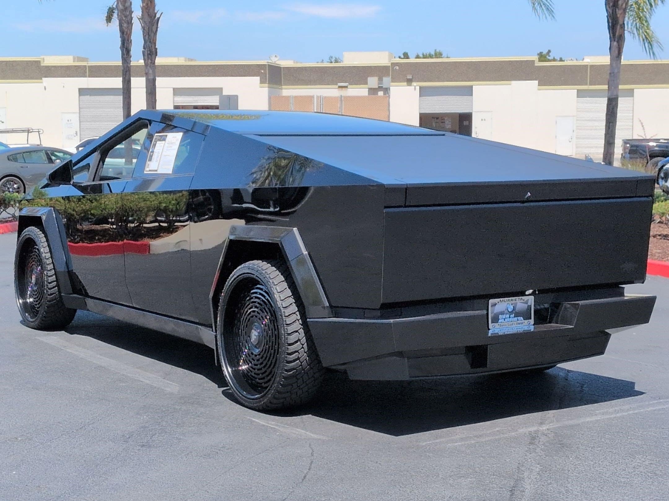 Tesla Cybertruck Cyberbeast