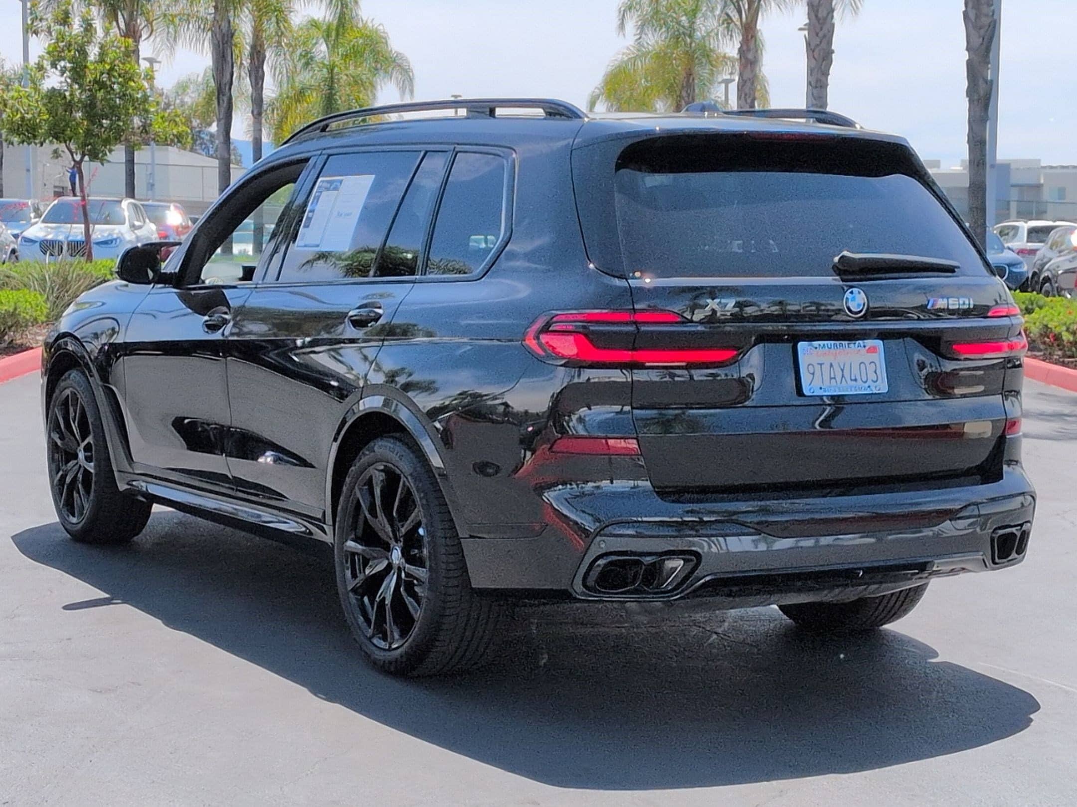 2025 BMW X7 M60i photo 6