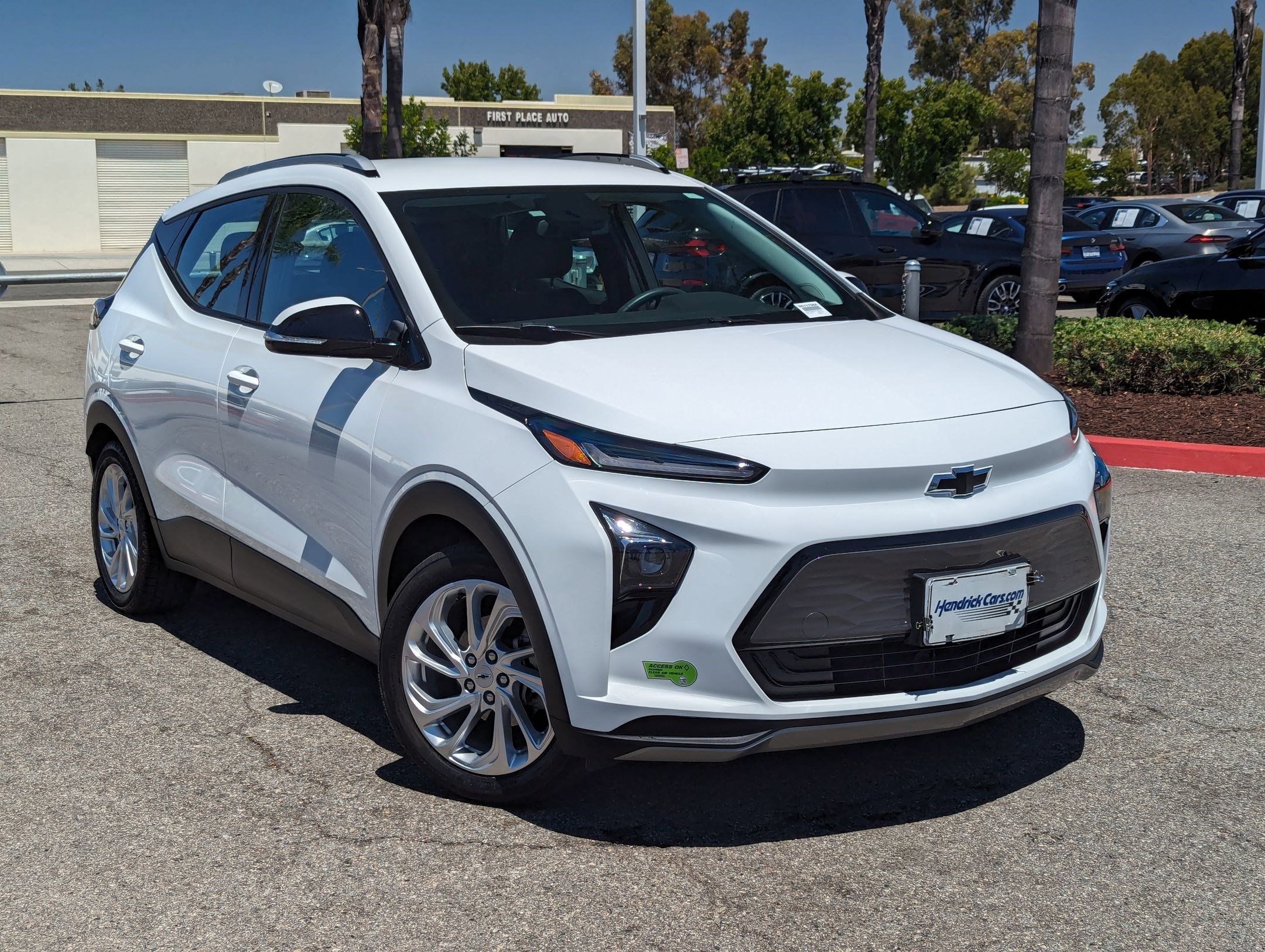 Used 2023 Chevrolet Bolt EUV LT with VIN 1G1FY6S08P4126699 for sale in Franklin, TN