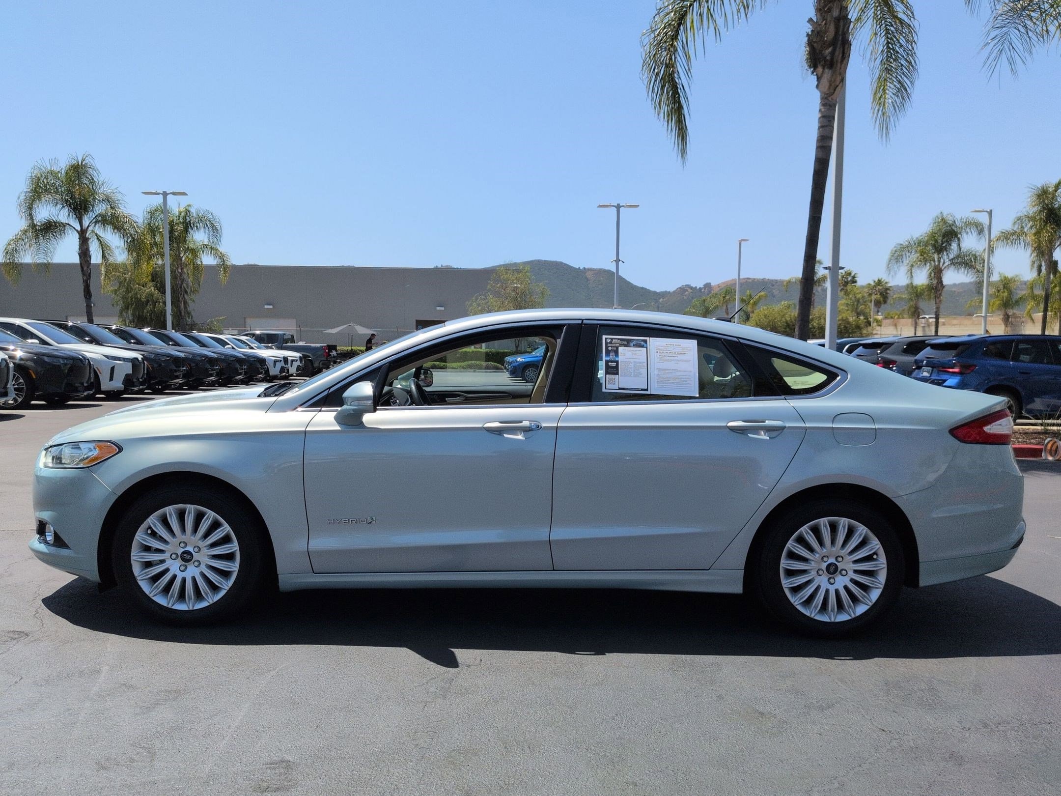 2013 Ford Fusion SE Hybrid photo 6
