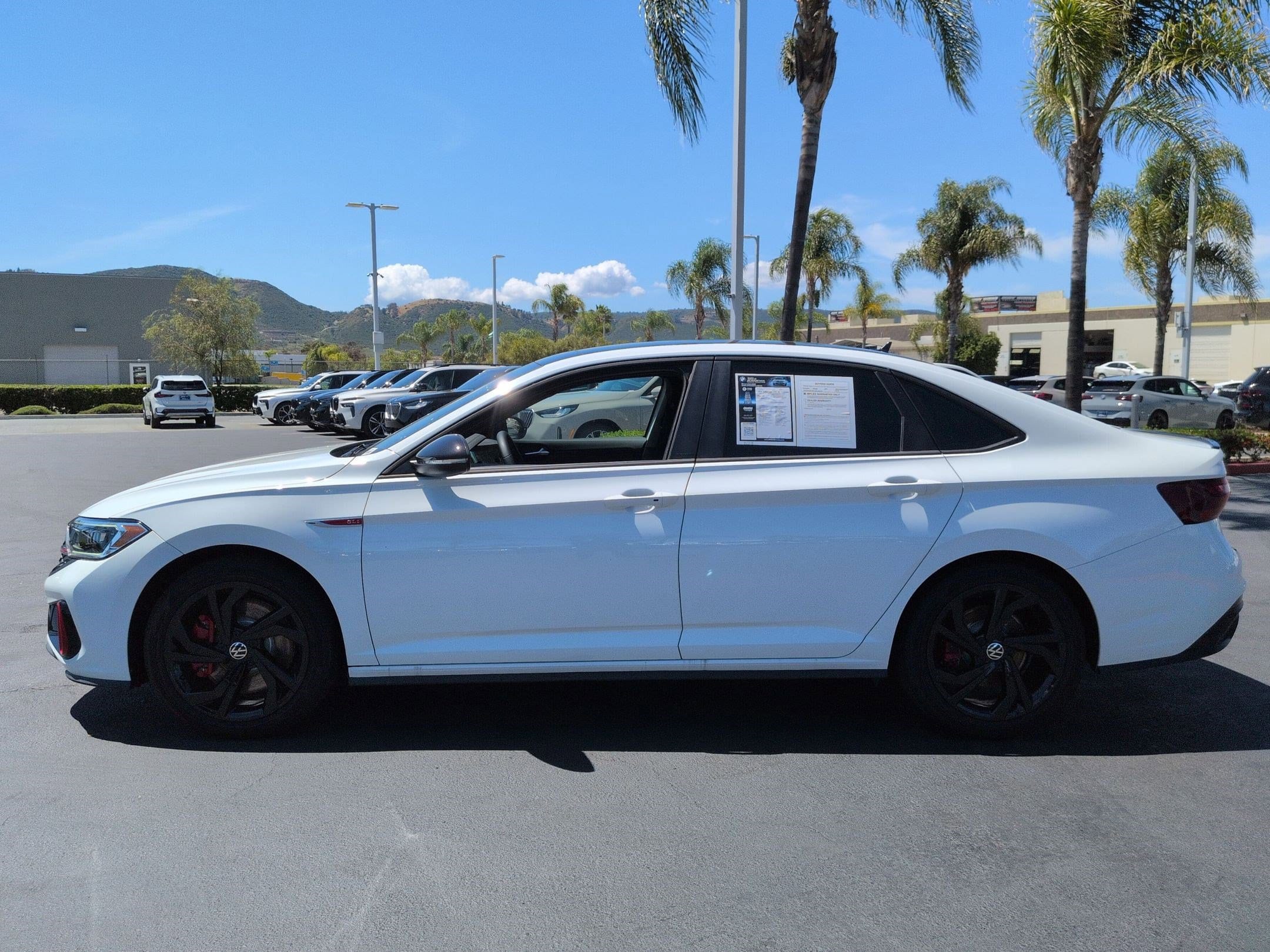 2024 Volkswagen Jetta GLI Autobahn photo 6