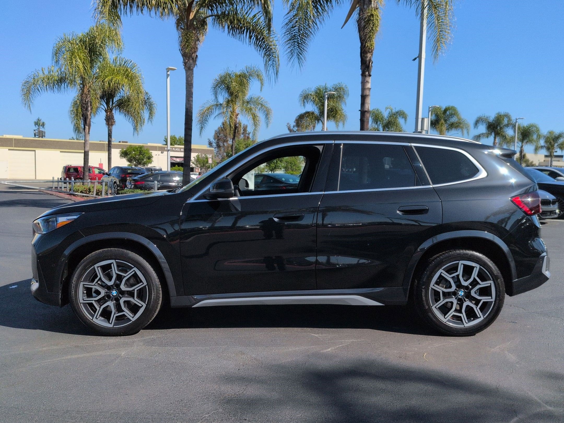 2025 BMW X1 xDrive28i photo 5