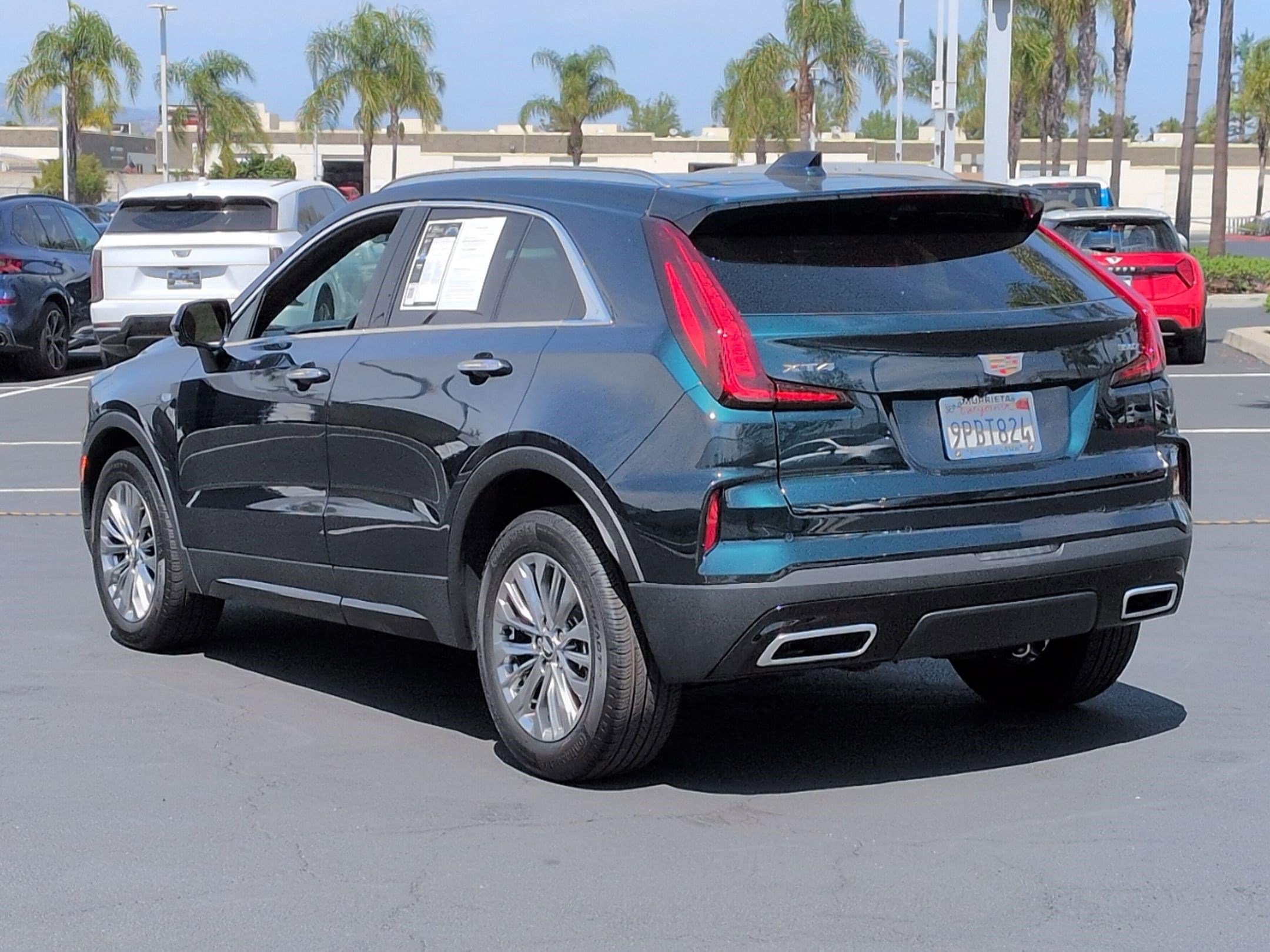 2025 CADILLAC XT4 FWD Premium Luxury photo 6