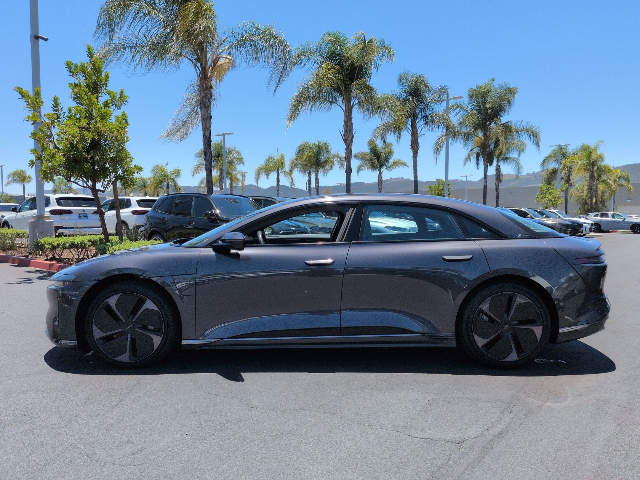 Lucid Air Touring