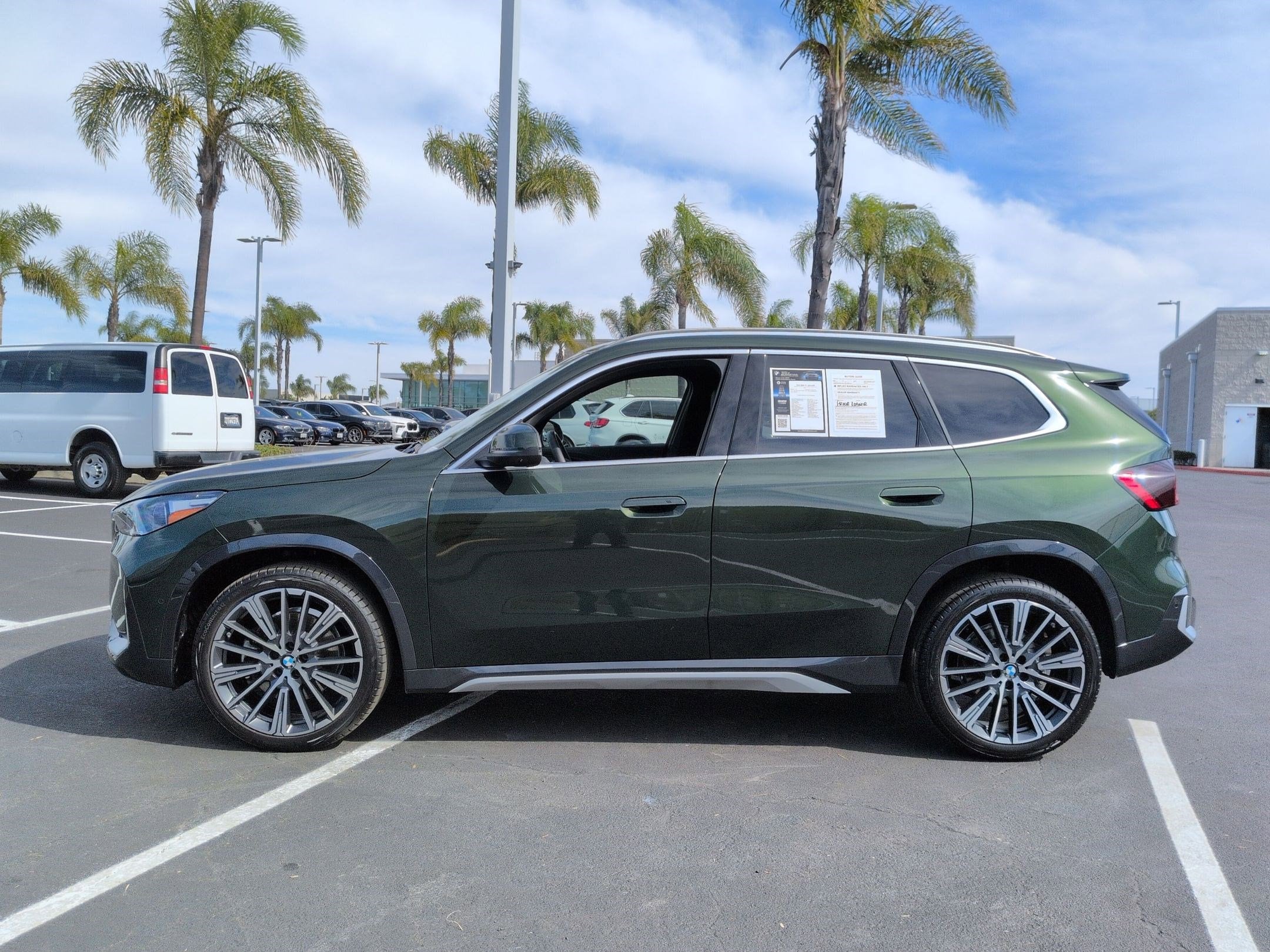 2025 BMW X1 xDrive28i photo 5