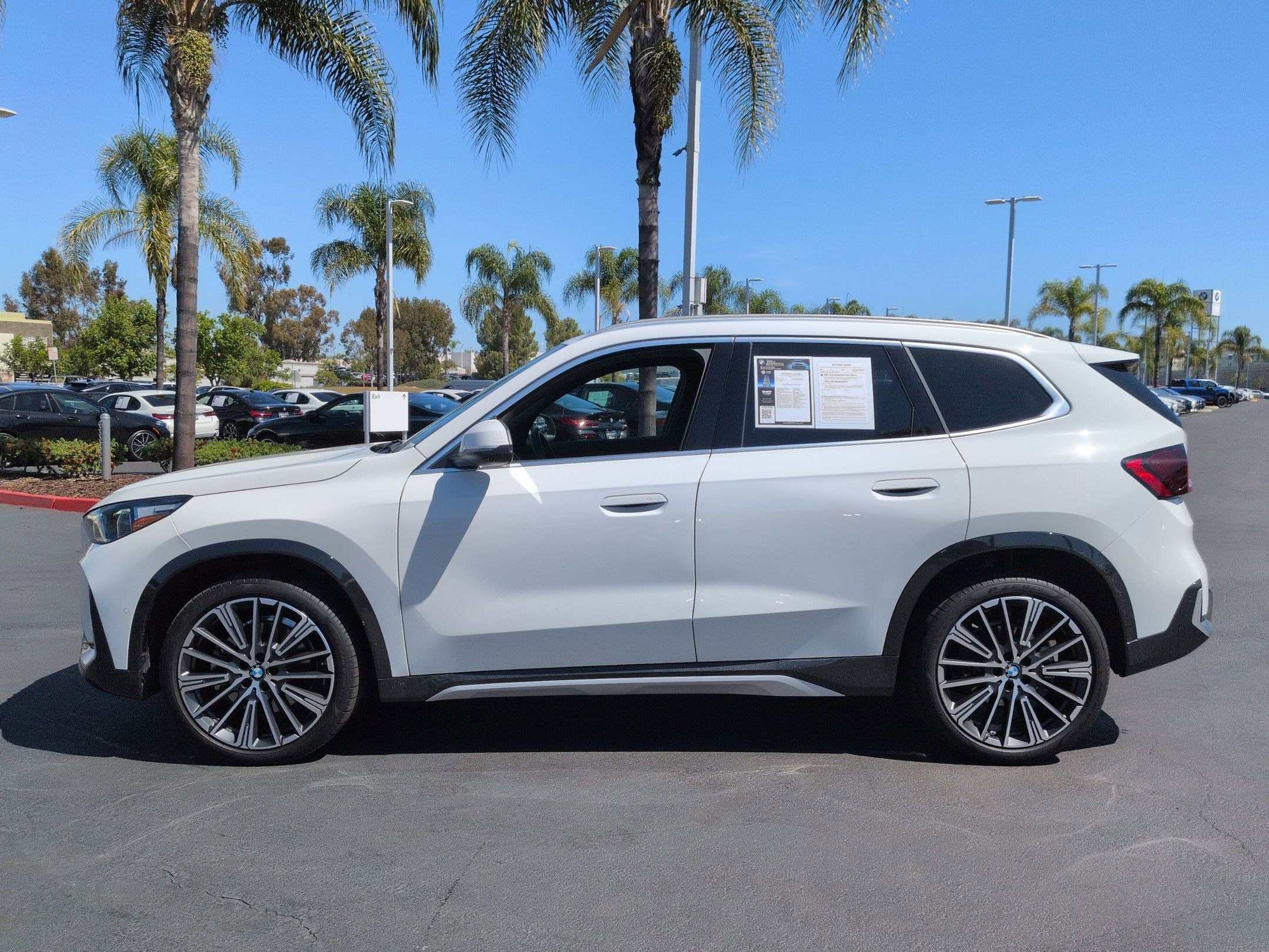 2025 BMW X1 xDrive28i photo 5