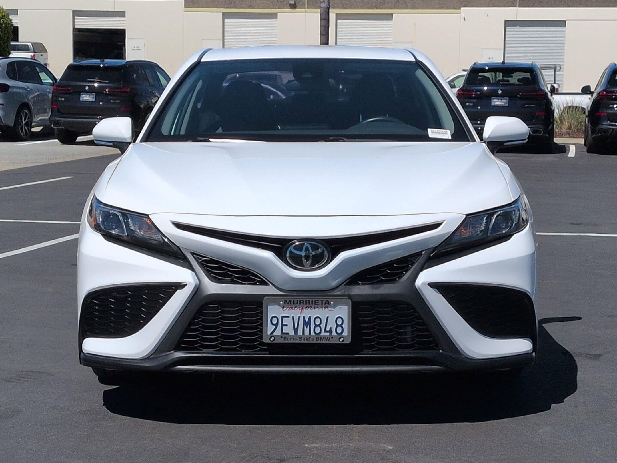 2023 Toyota Camry SE photo 2