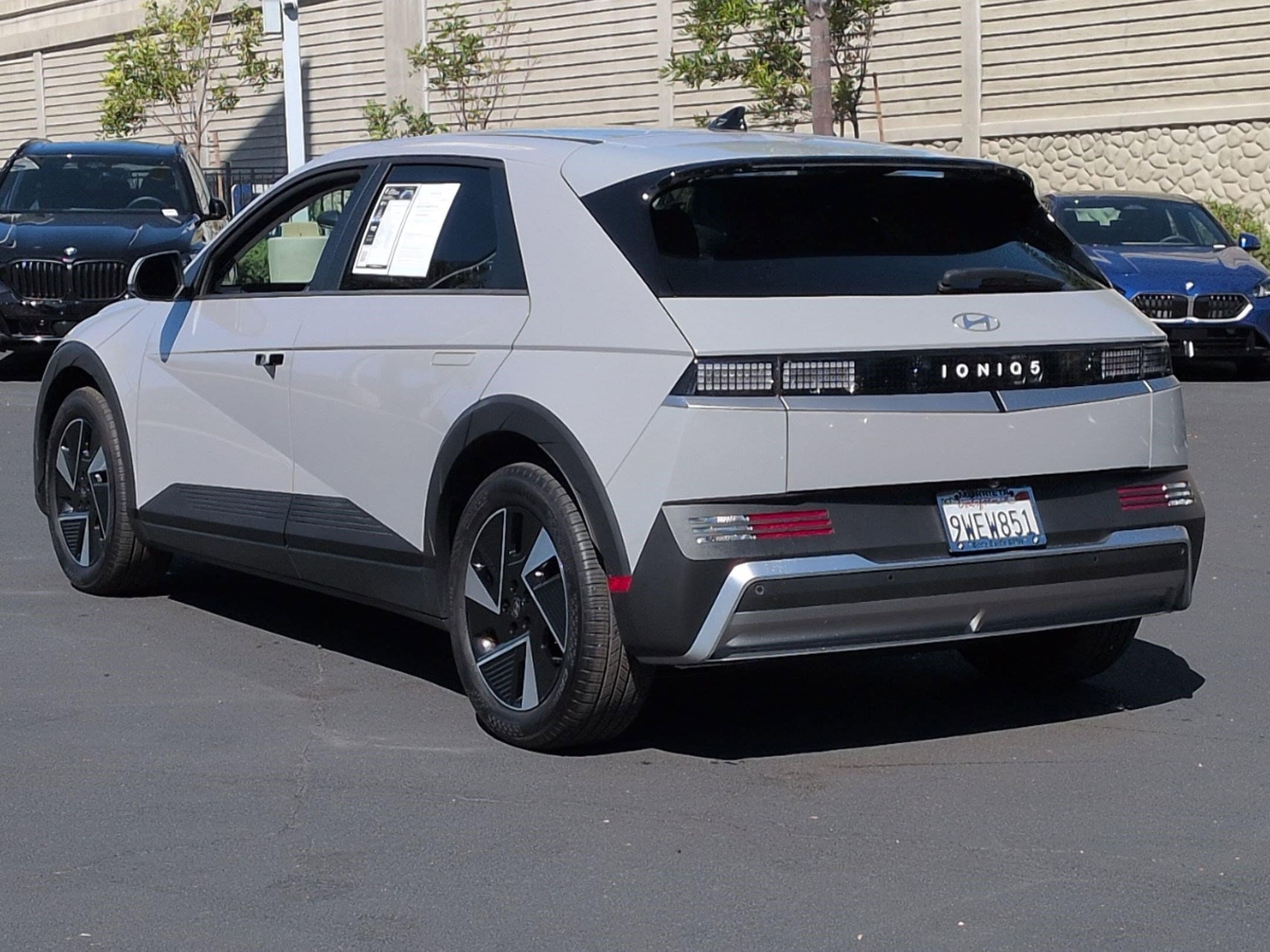 2025 Hyundai IONIQ 5 SE Standard Range photo 3