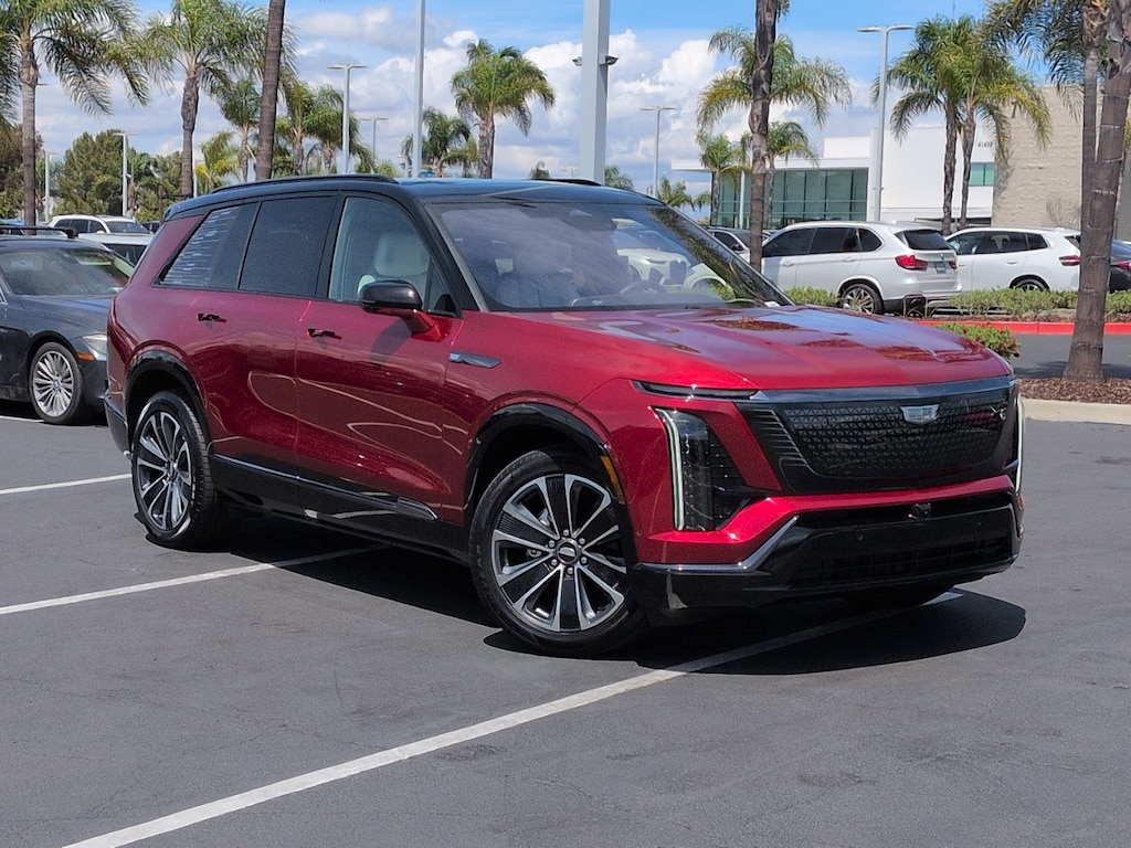 Used 2026 CADILLAC Vistiq Sport SUV