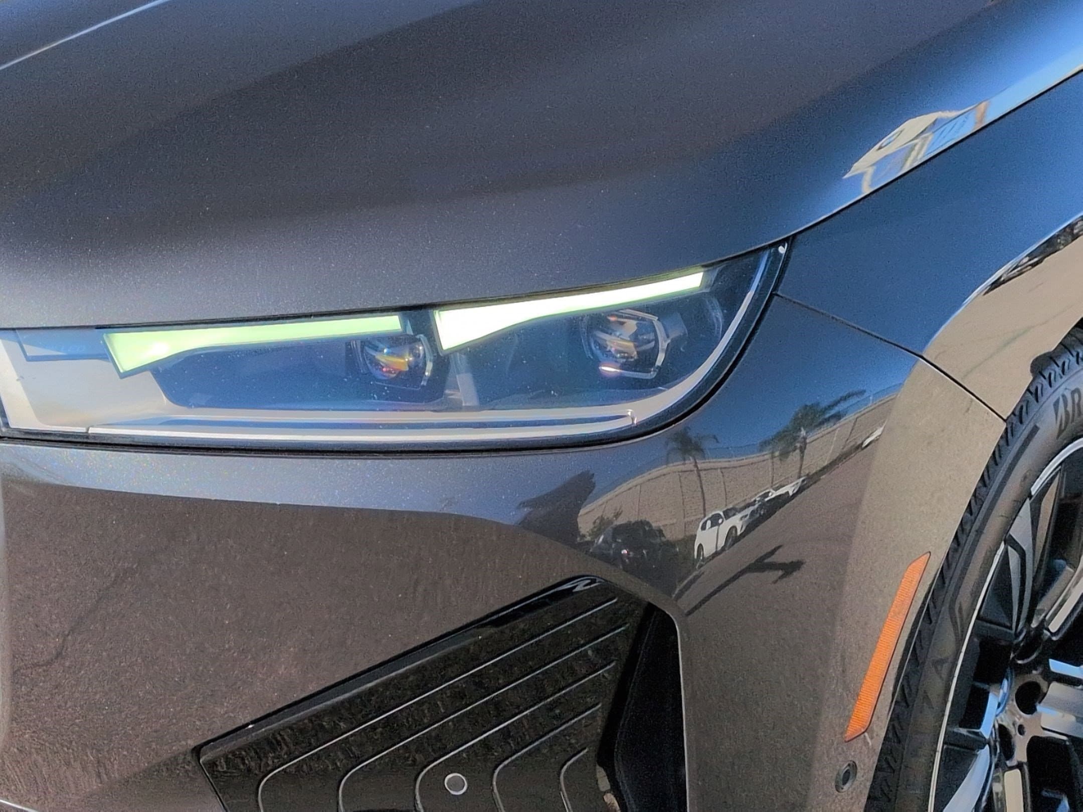 2022 BMW iX xDrive50 photo 5