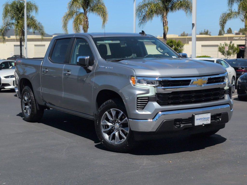 Used 2024 Chevrolet Silverado 1500 LT Pickup