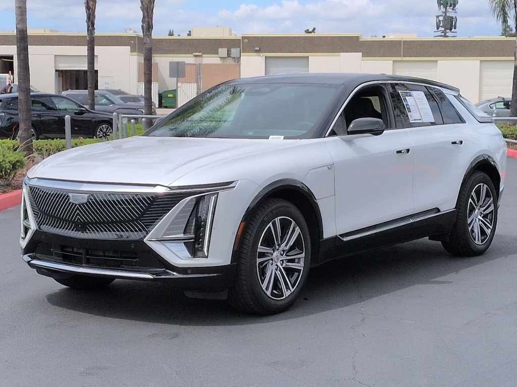 Used 2025 CADILLAC Lyriq Luxury SUV