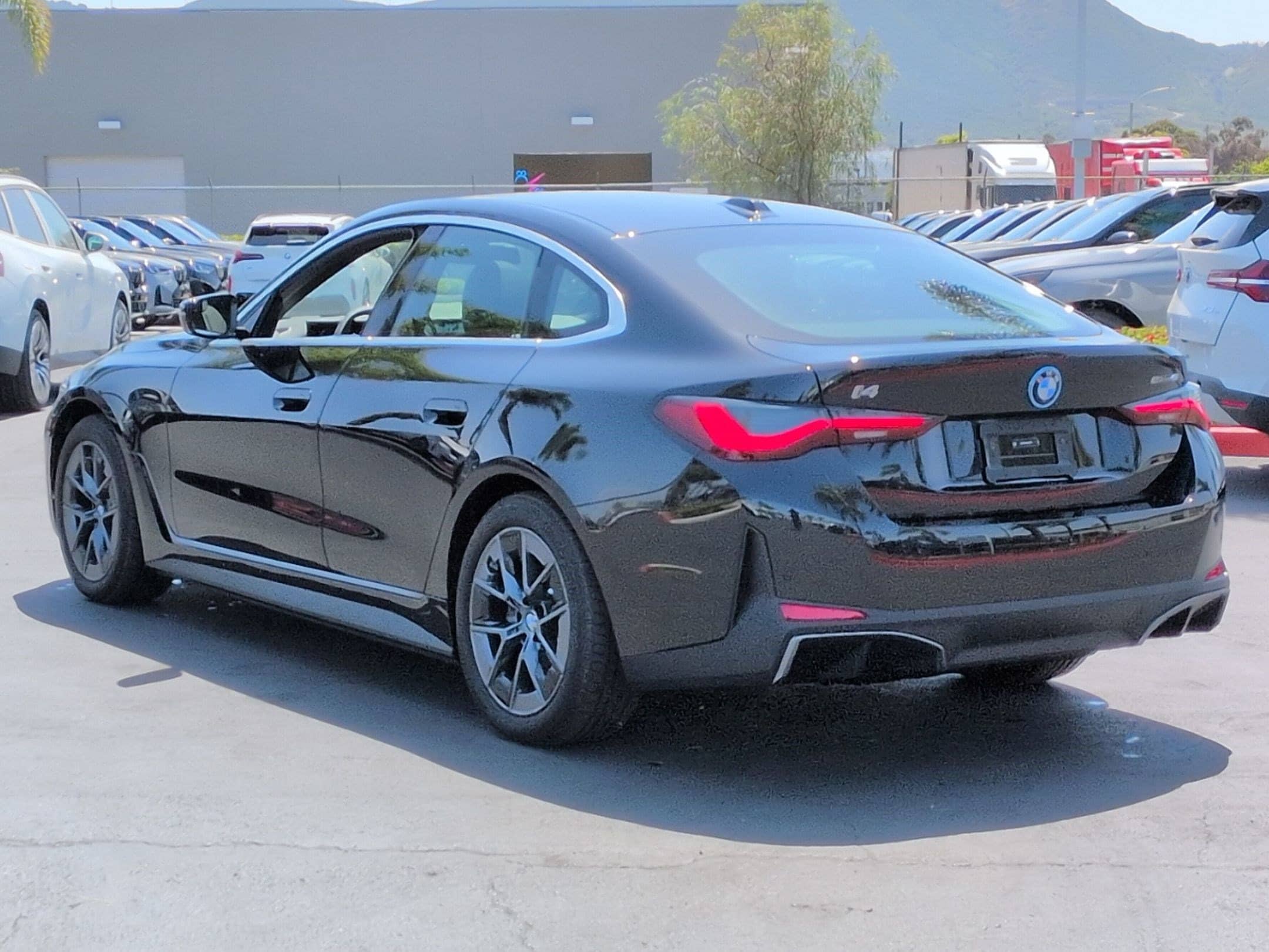 2025 BMW i4 eDrive40 Gran Coupe photo 3