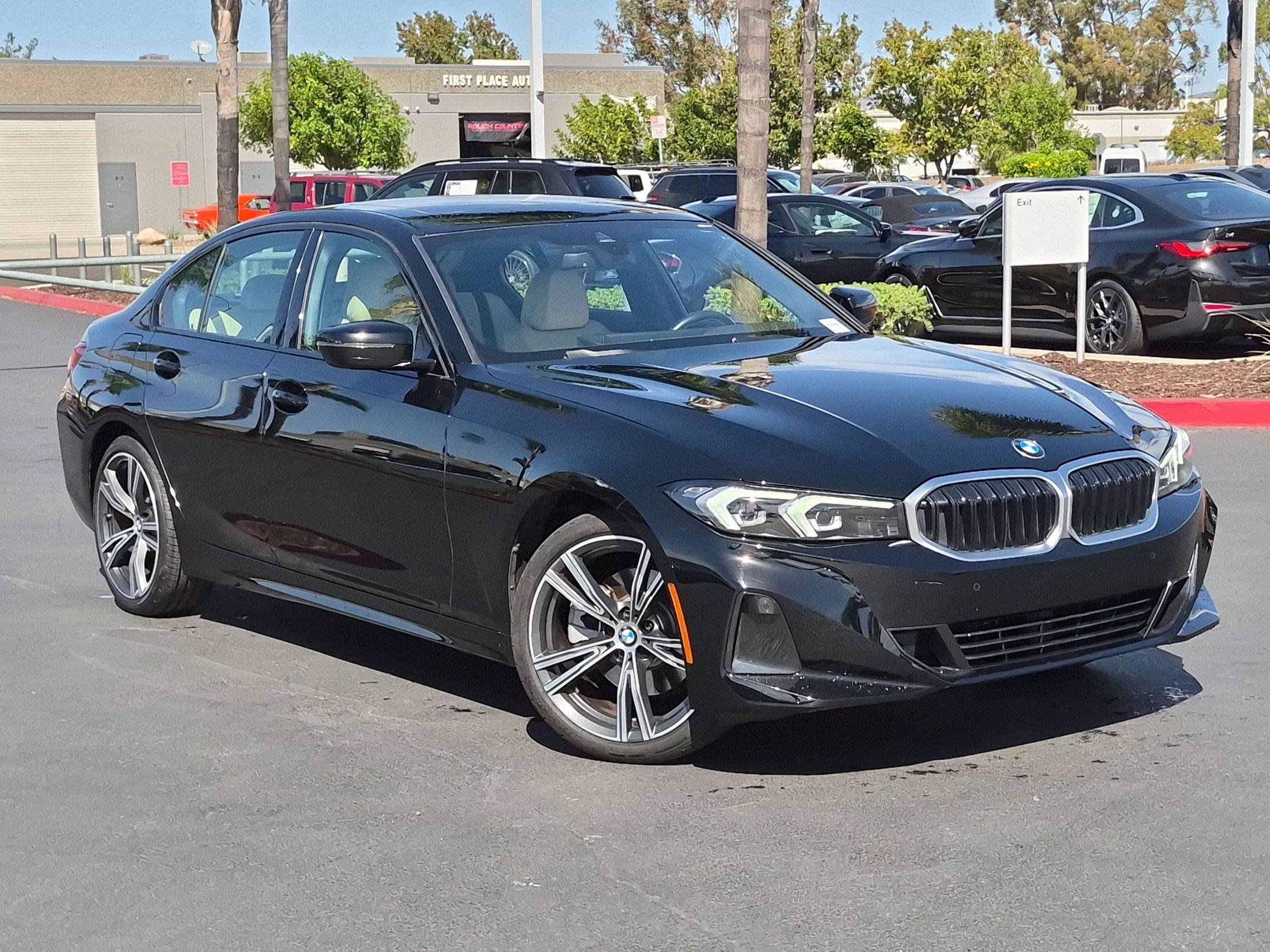 2023 BMW 3 Series 330i Sedan