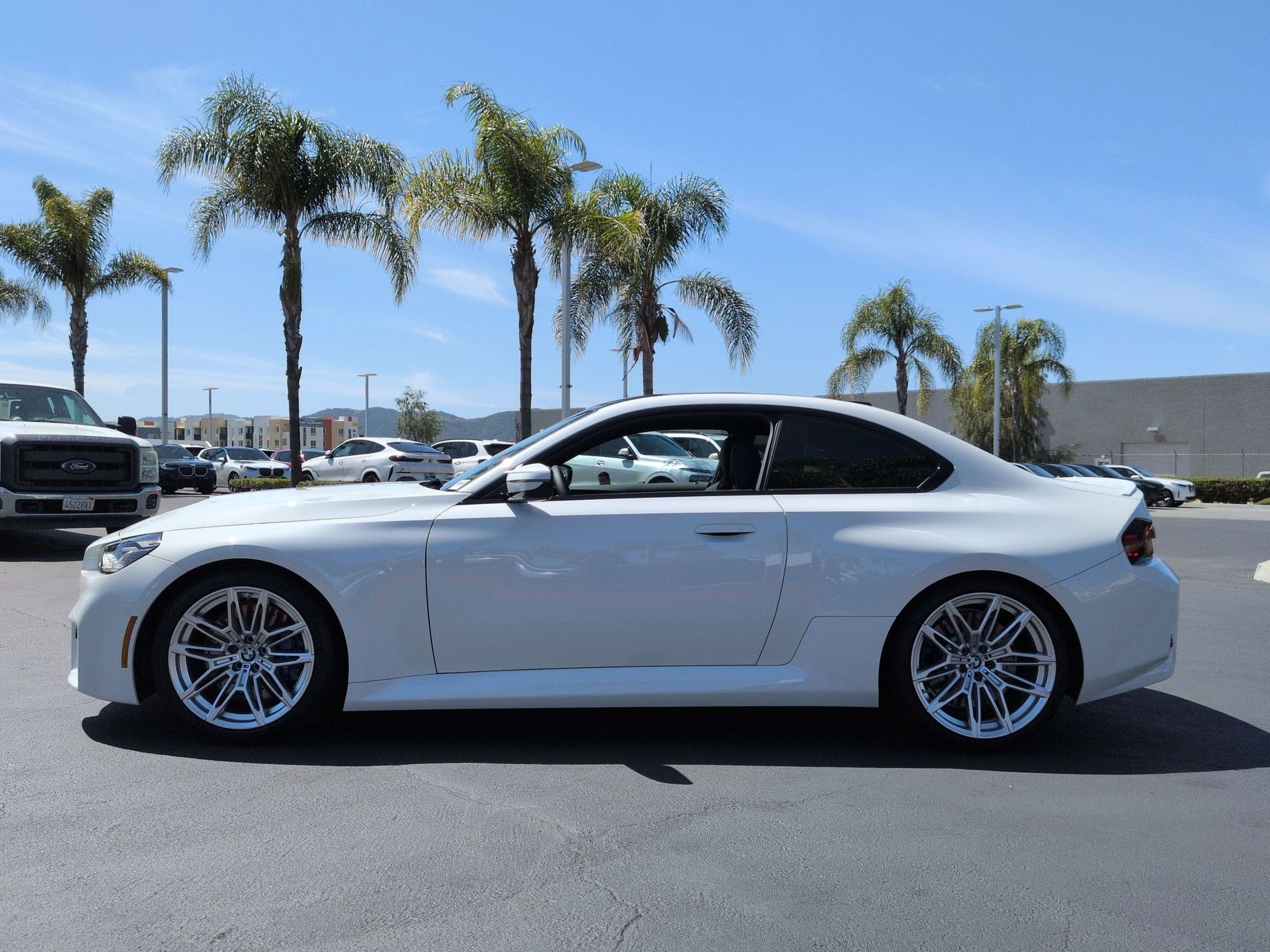 2026 BMW M2 photo 5