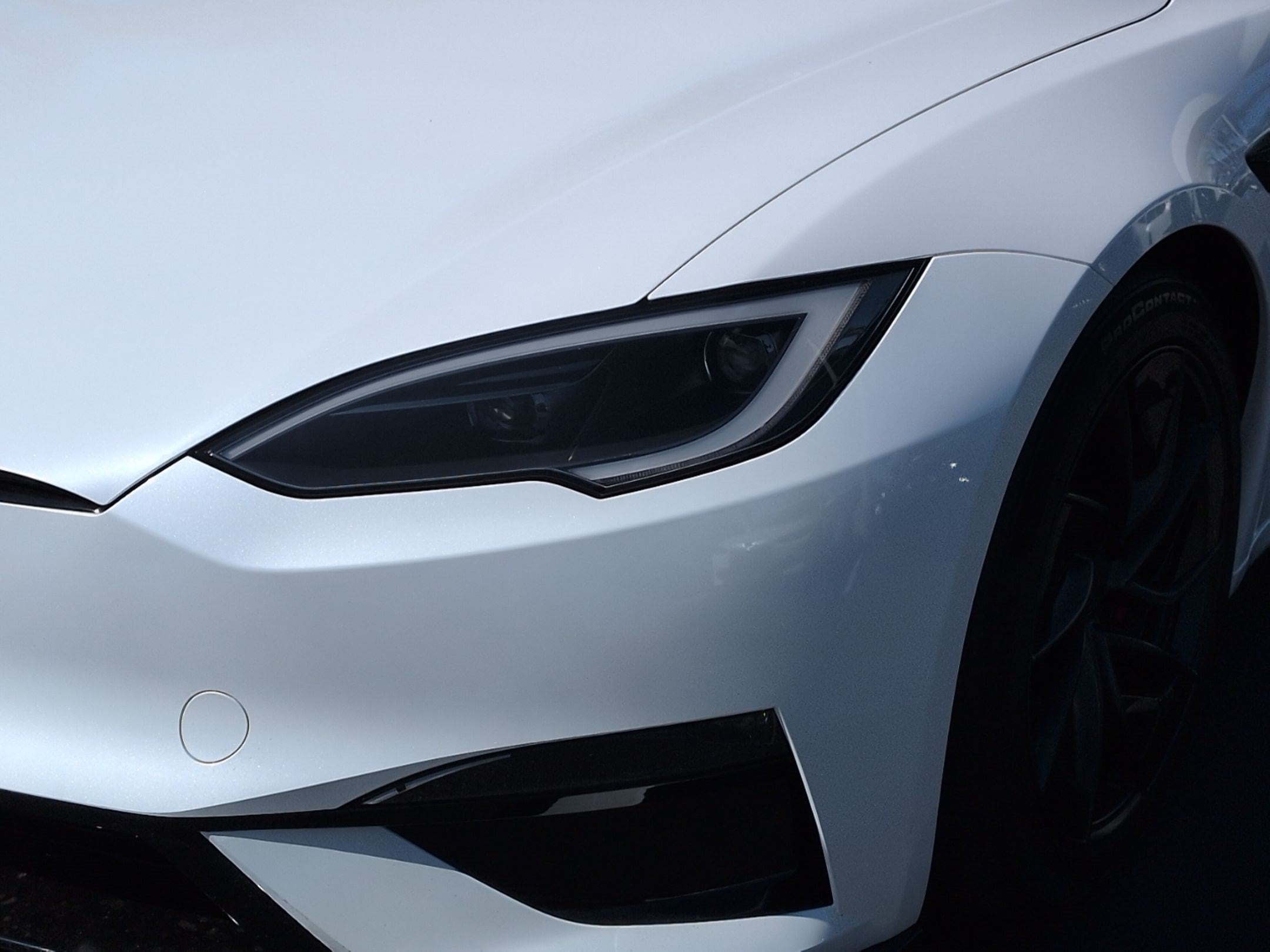 Tesla Model S Plaid
