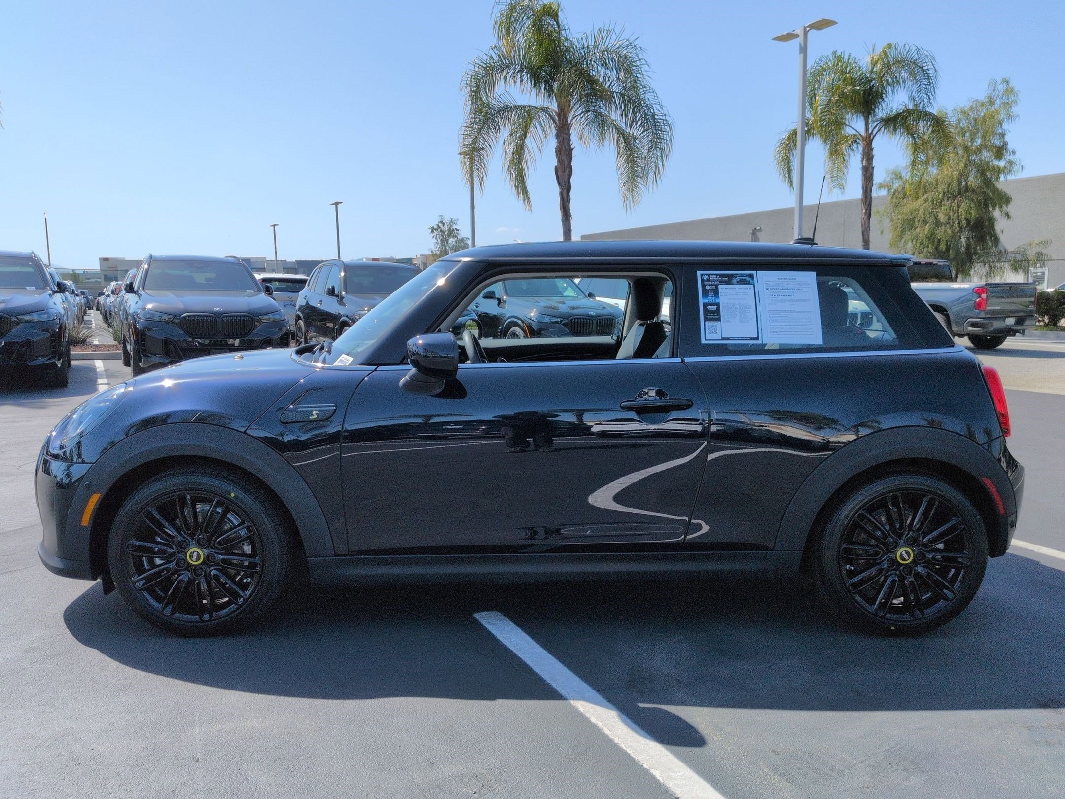 2024 MINI Hardtop 2 Door Cooper SE photo 6