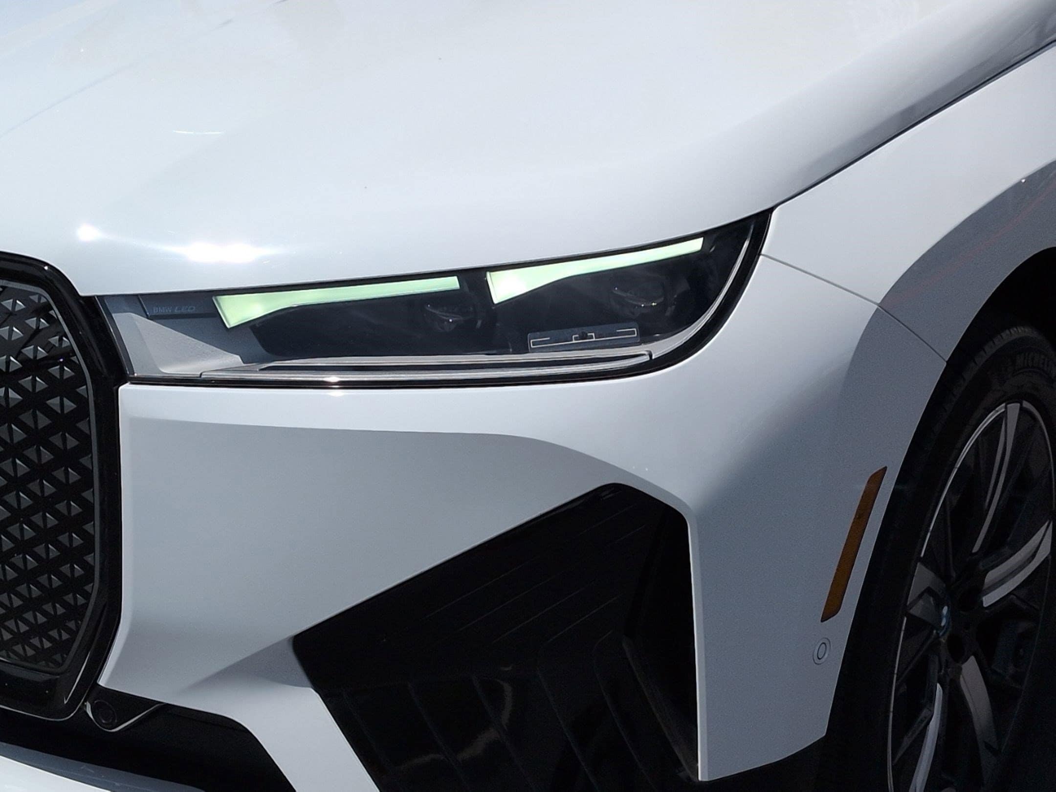 2024 BMW iX xDrive50 photo 5