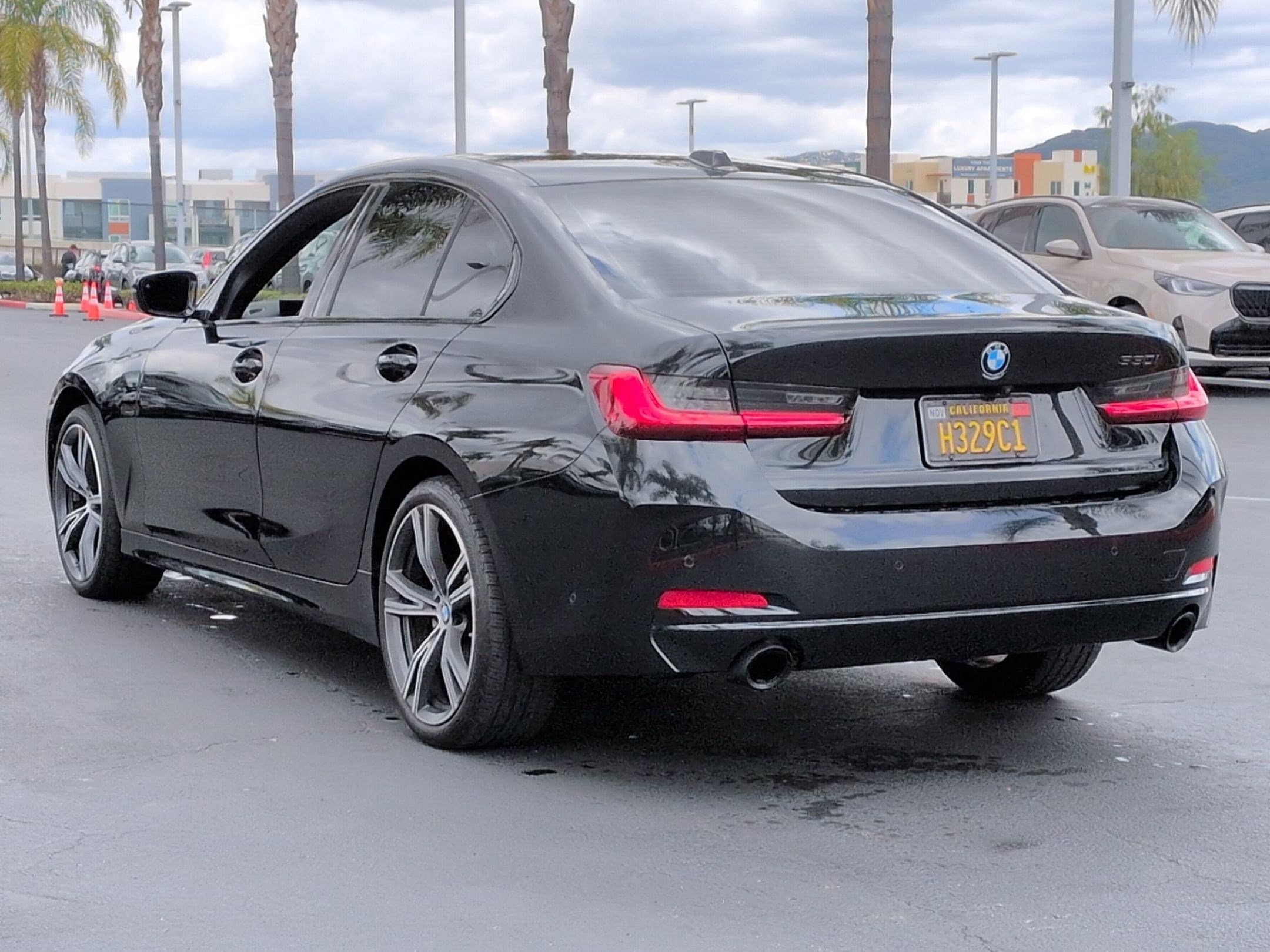 2023 BMW 3 Series 330i photo 6
