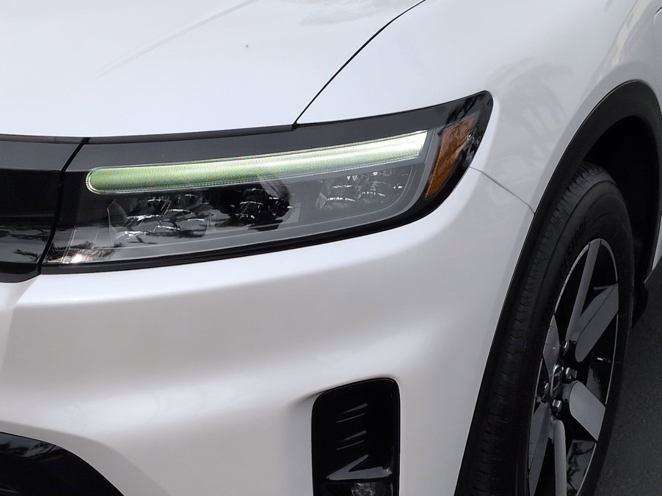 2025 Honda Prologue Touring photo 4